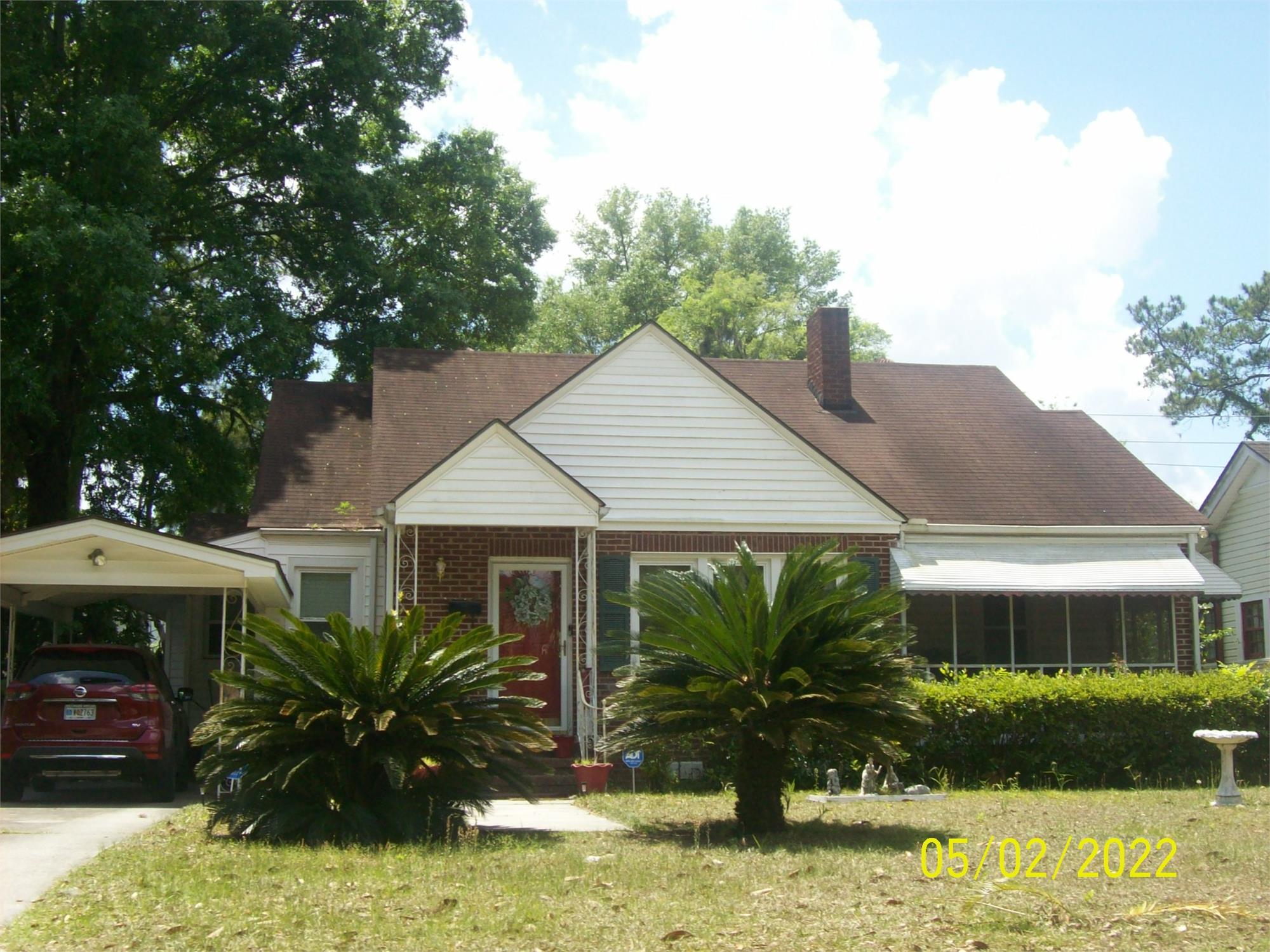 2103 E 37th St, Savannah, GA 31404-3840