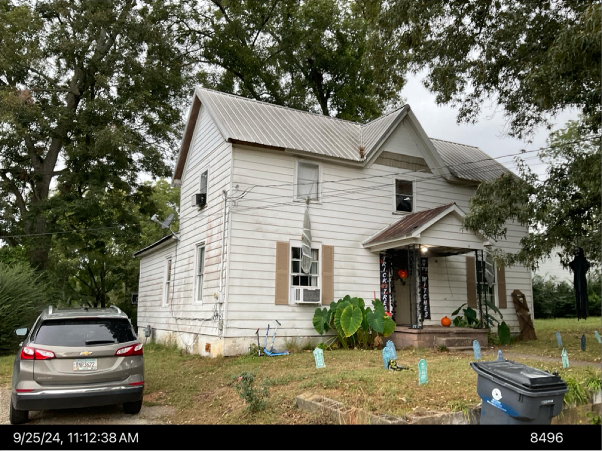 239 Meadow St, Tallapoosa, GA 30176-1420