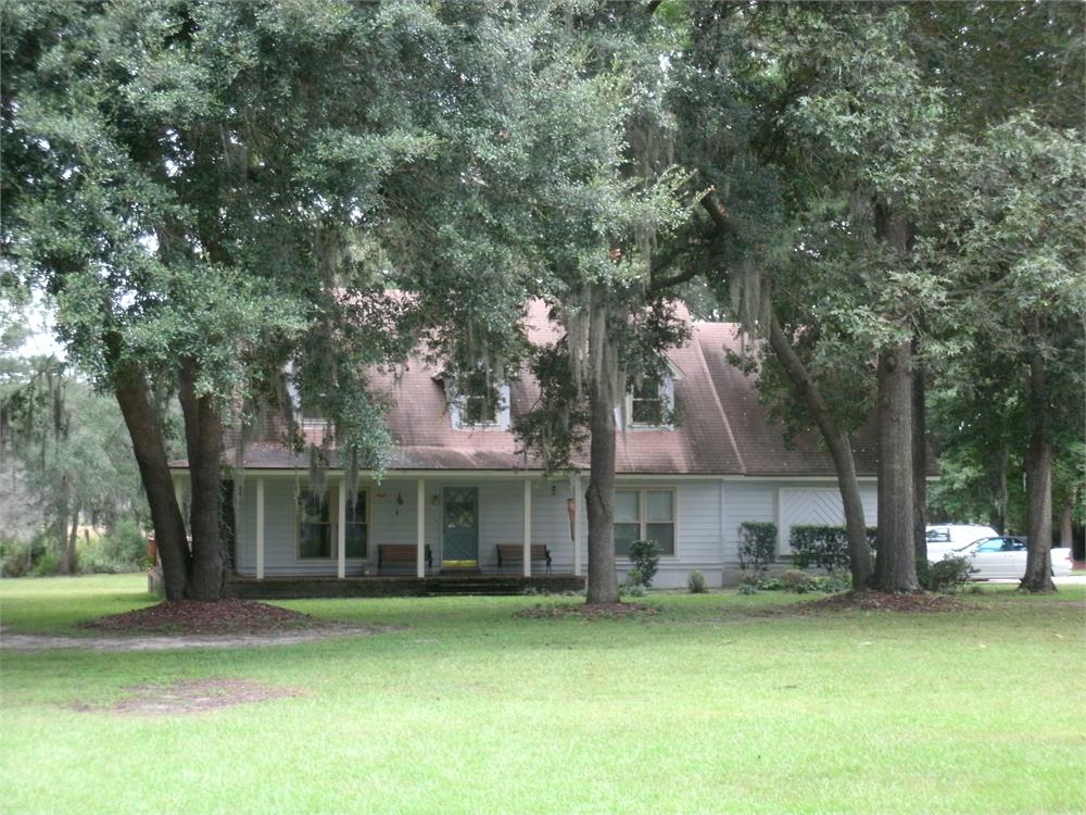 50 Mill Run Rd, Richmond Hill, GA 31324-4647