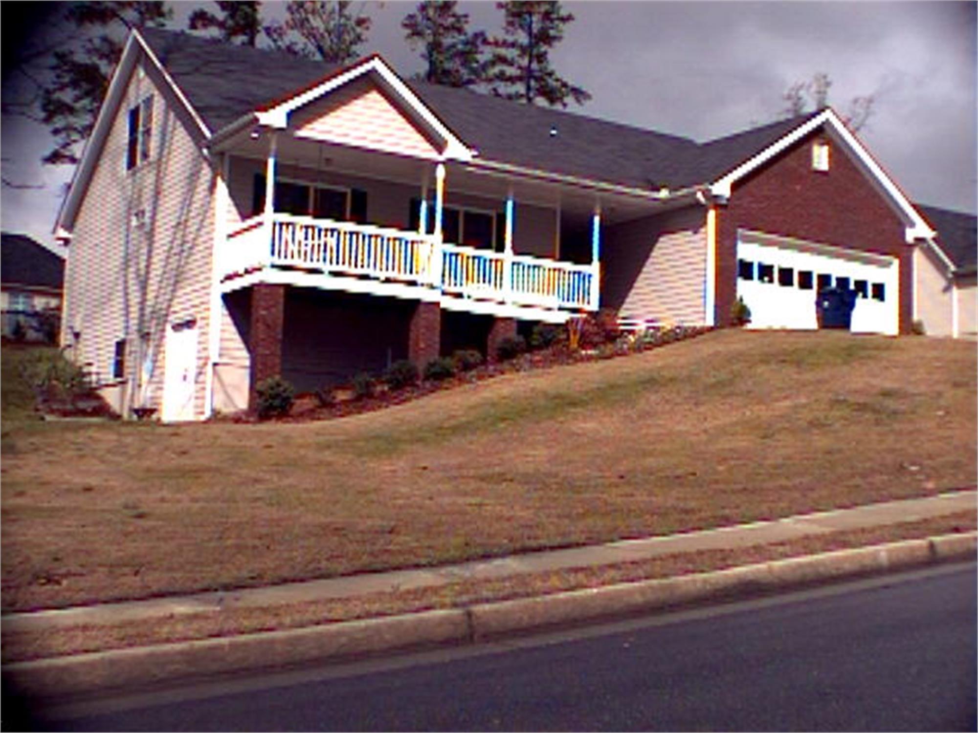 1288 Fly Rod Ln Se, Loganville, GA 30052-5072