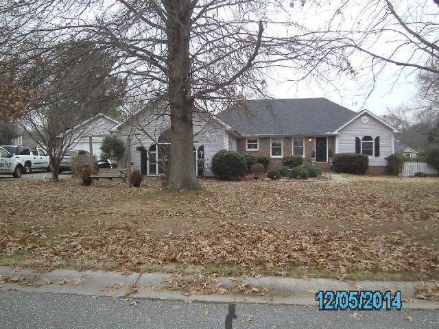 12 Park Ct Se, Cartersville, GA 30120-6400