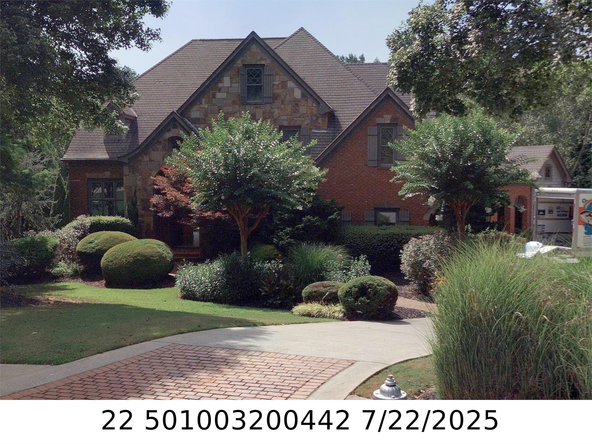 15900 Meadow King Way, Alpharetta, GA 30004-8814
