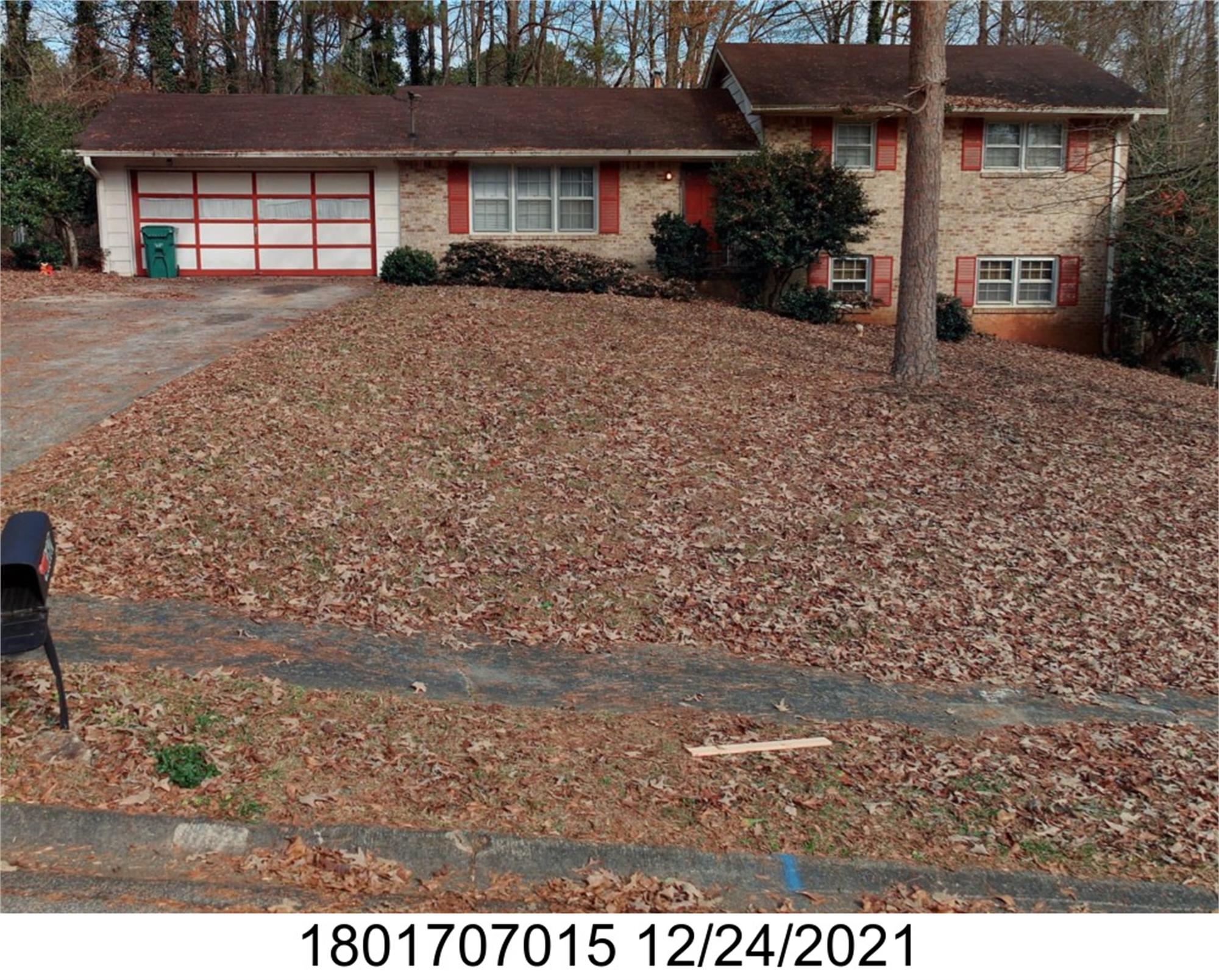 4862 Candlewood Ln, Stone Mountain, GA 30088-1606