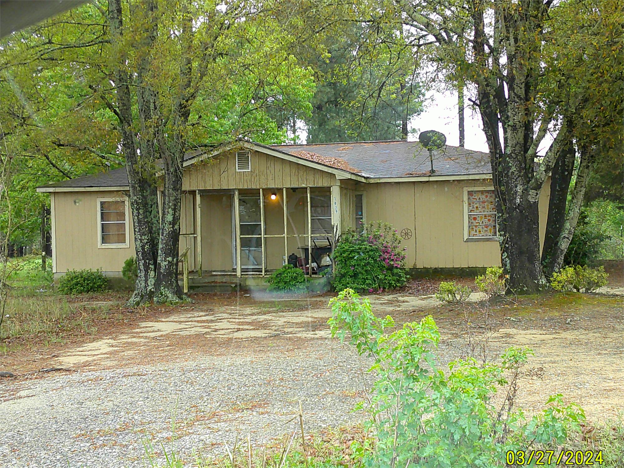 1029 Drayton Rd, Cordele, GA 31015-8922