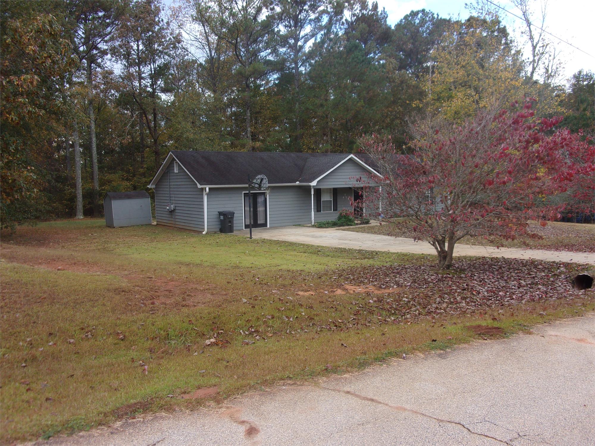 35 Stoneview Ter, Covington, GA 30016-8215