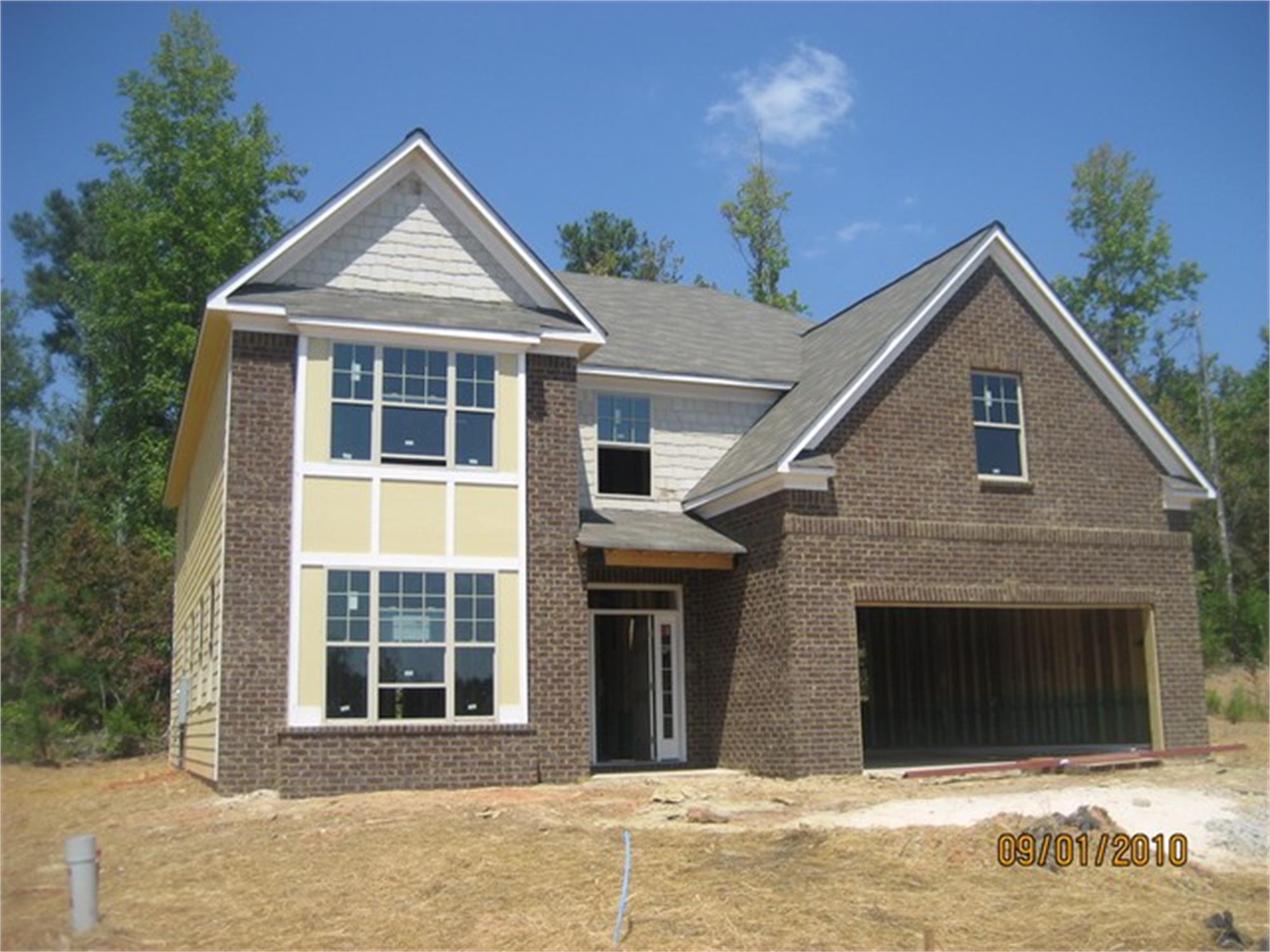 3703 Fallen Oak Dr, Buford, GA 30519-7738