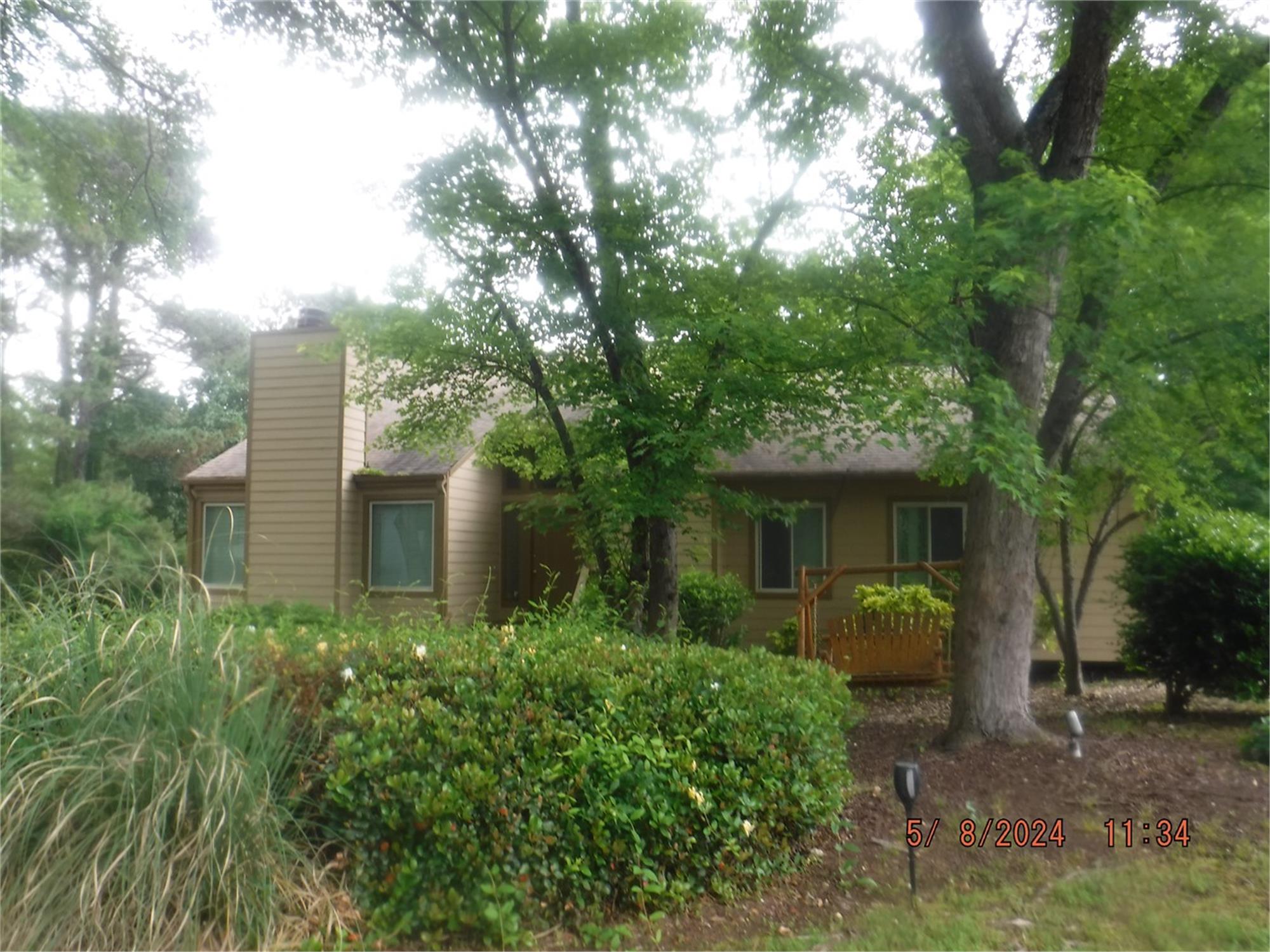 1950 Brownridge Dr Ne, Marietta, GA 30062-2672