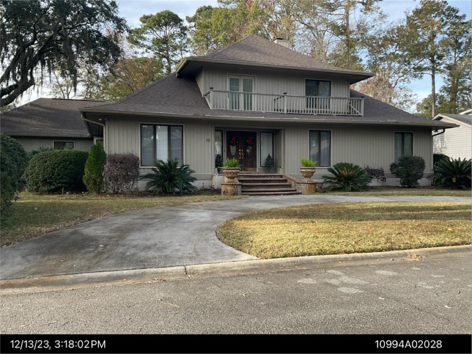 10 Cove Dr, Savannah, GA 31419-9372