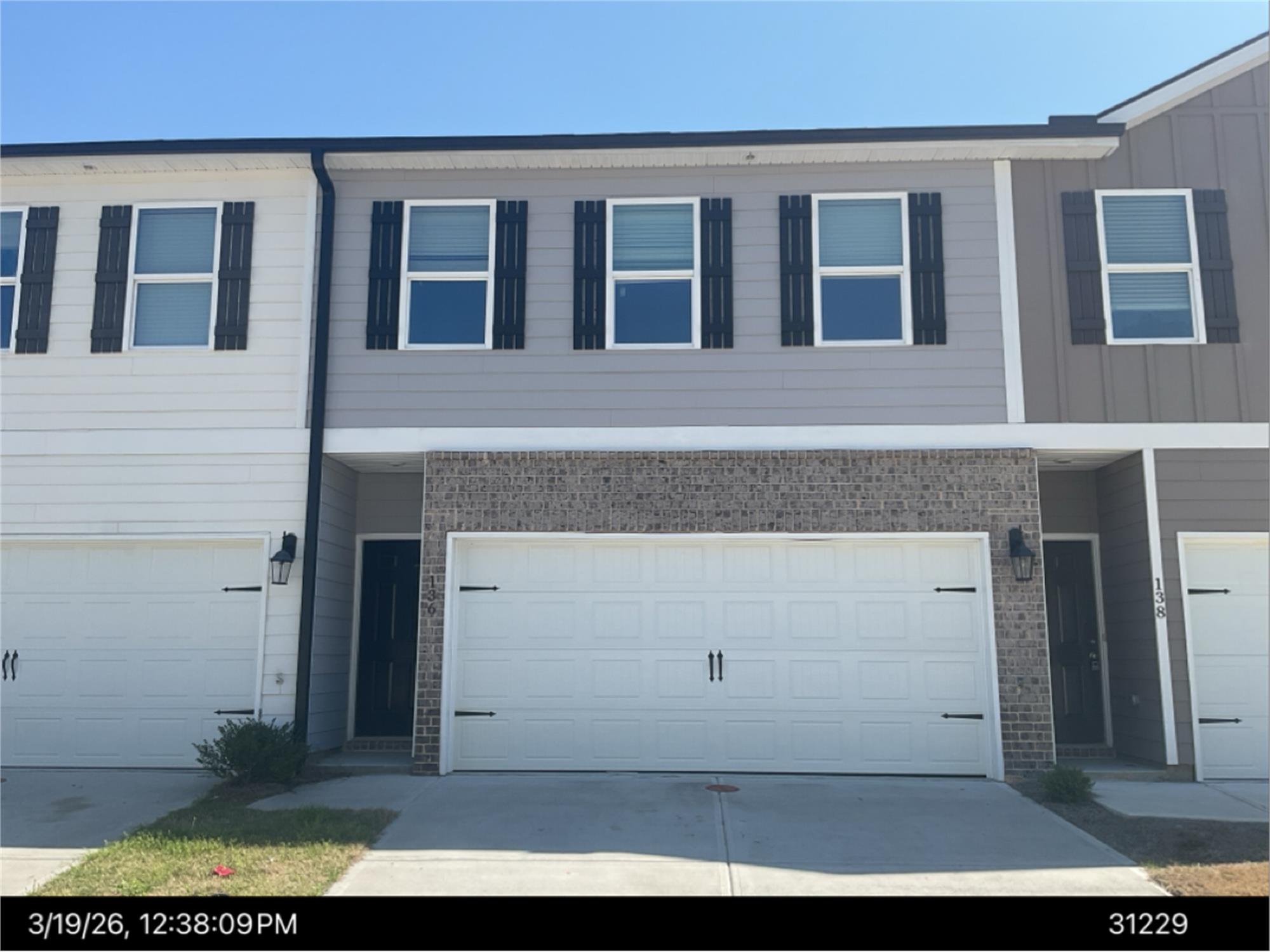 136 Brexley Dr, Calhoun, GA 30701-2815