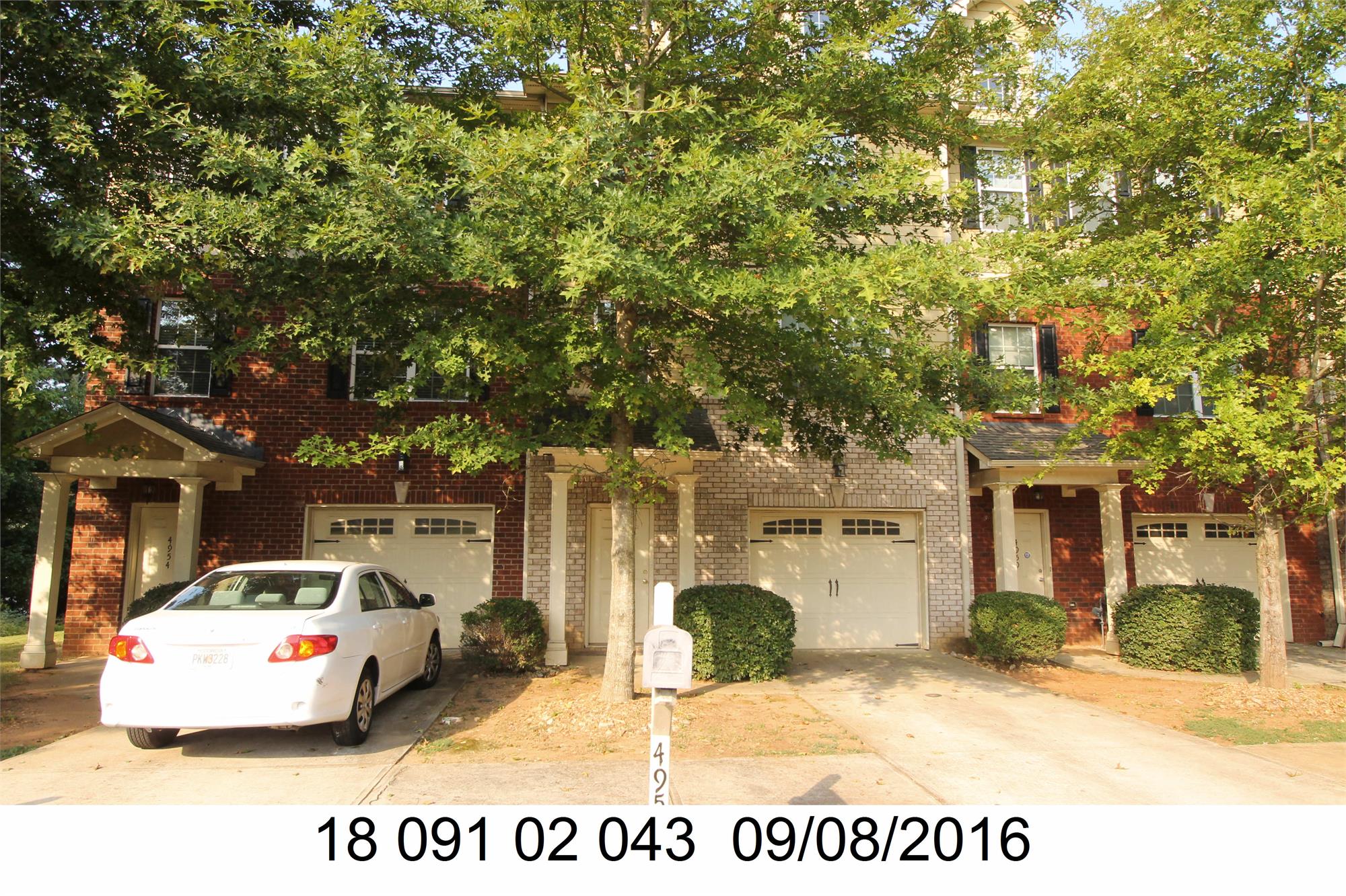 4952 Villager Ln, Stone Mountain, GA 30083-3698