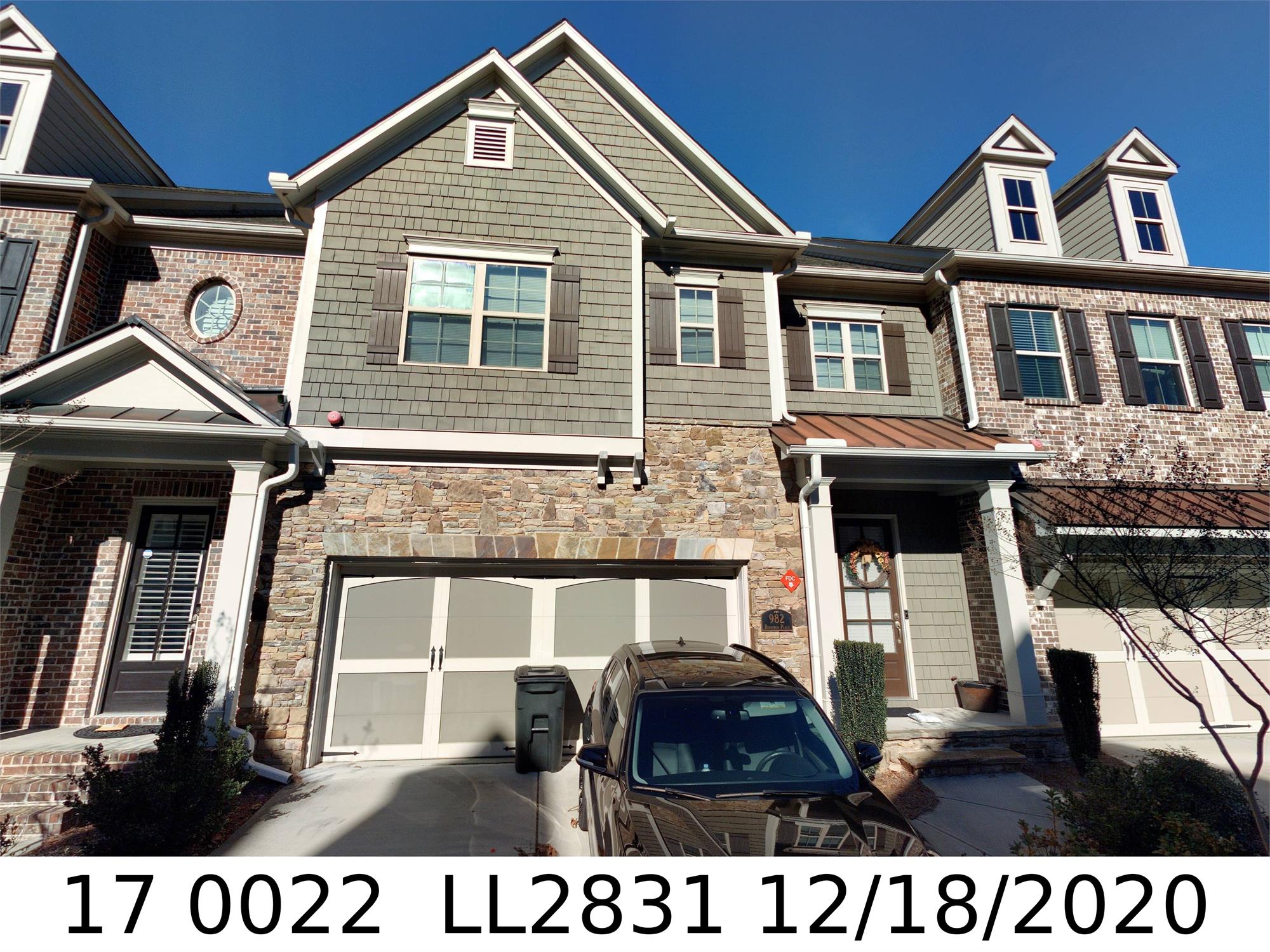 982 Bergeron Pl, Atlanta, GA 30328-2692