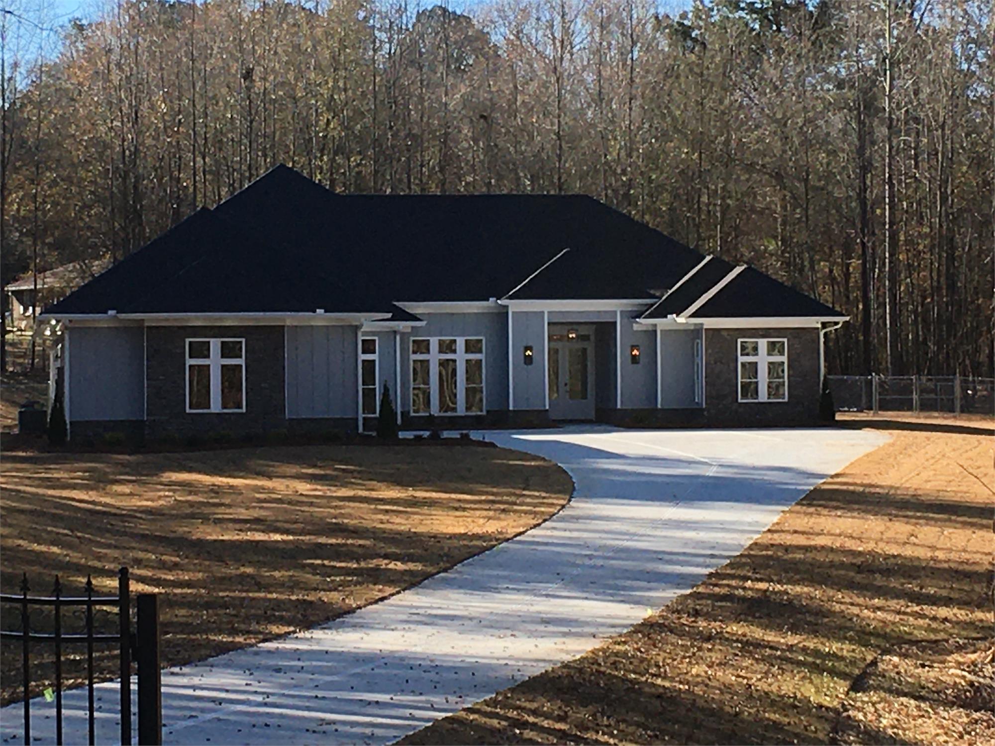 45 Cornish Creek Ln, Covington, GA 30014-3310
