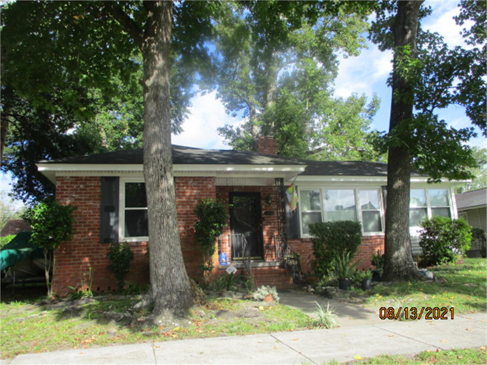 307 Lawton Ave, Savannah, GA 31404-1741