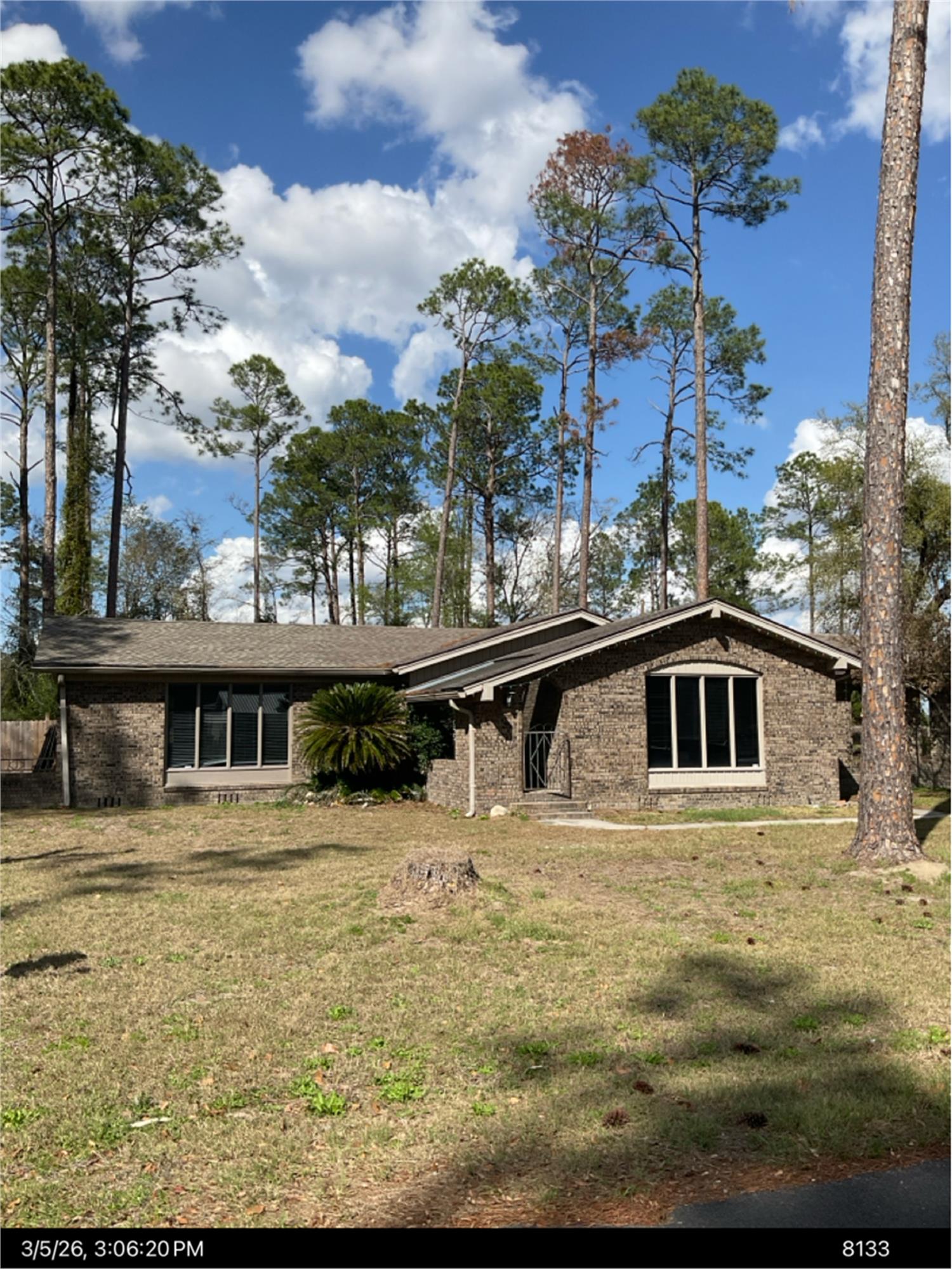 760 Parkview Cir, Valdosta, GA 31602-7827