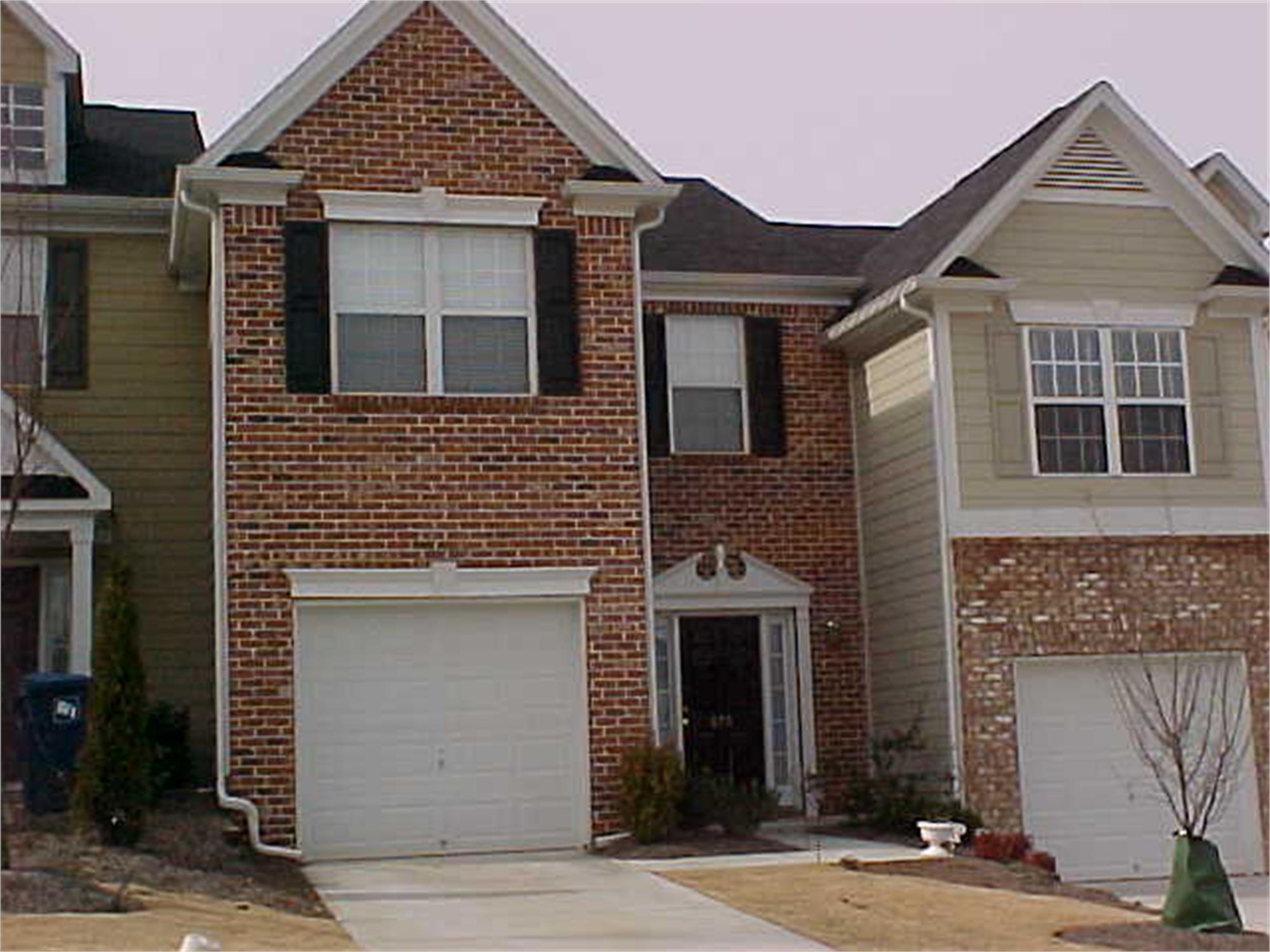 878 Parc River Blvd, Lawrenceville, GA 30046-4040