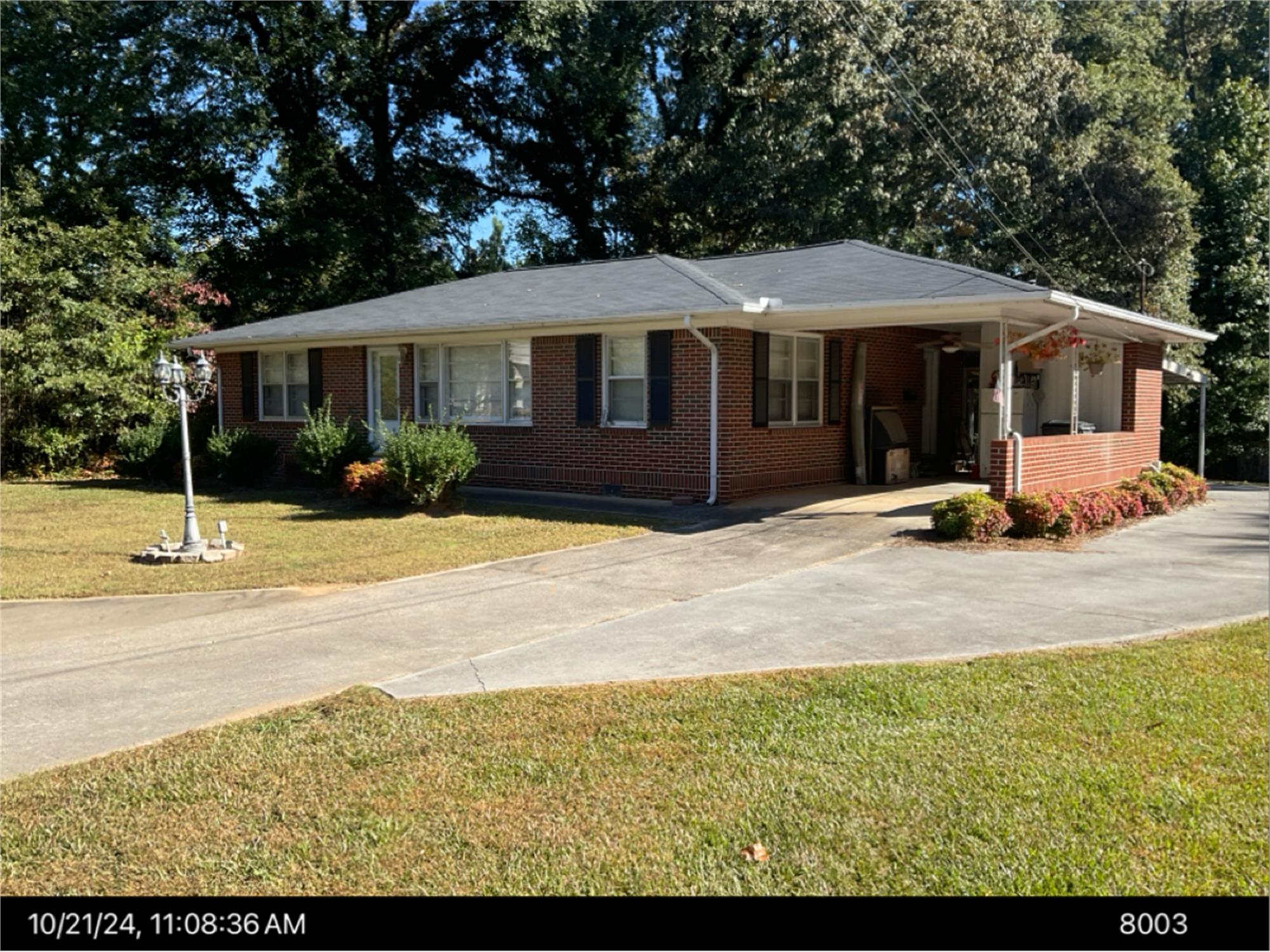 695 Bowdon St, Tallapoosa, GA 30176-1006