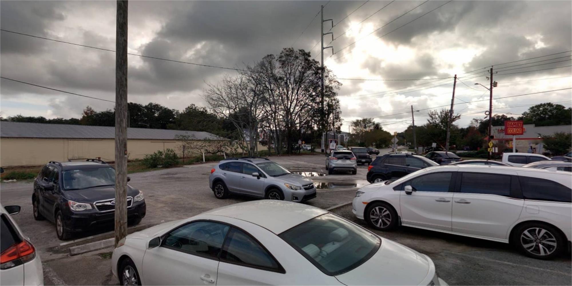 3126 Montgomery St, Savannah, GA 31405-3212