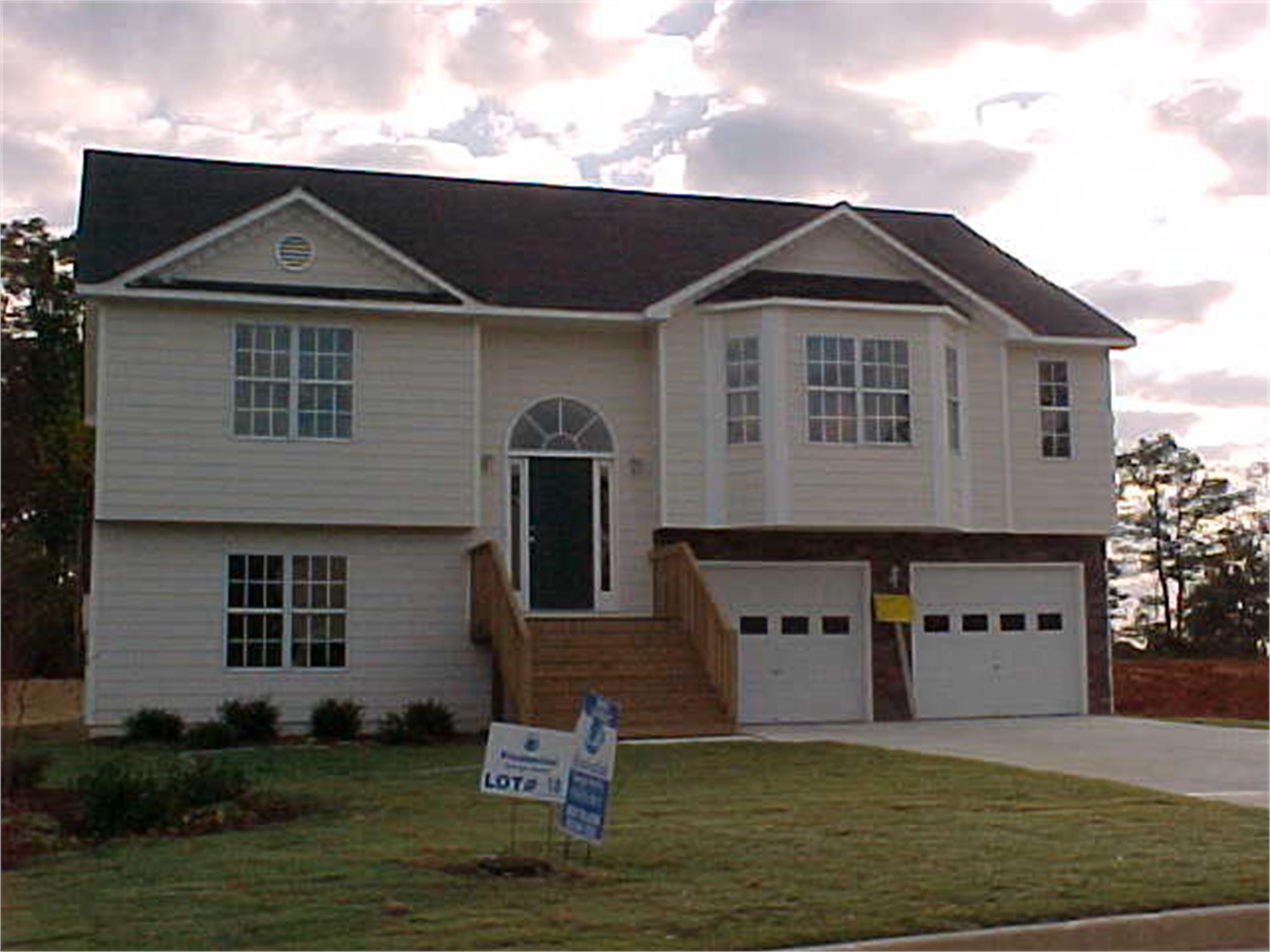 495 Sanford Creek Ln, Lawrenceville, GA 30045-8148