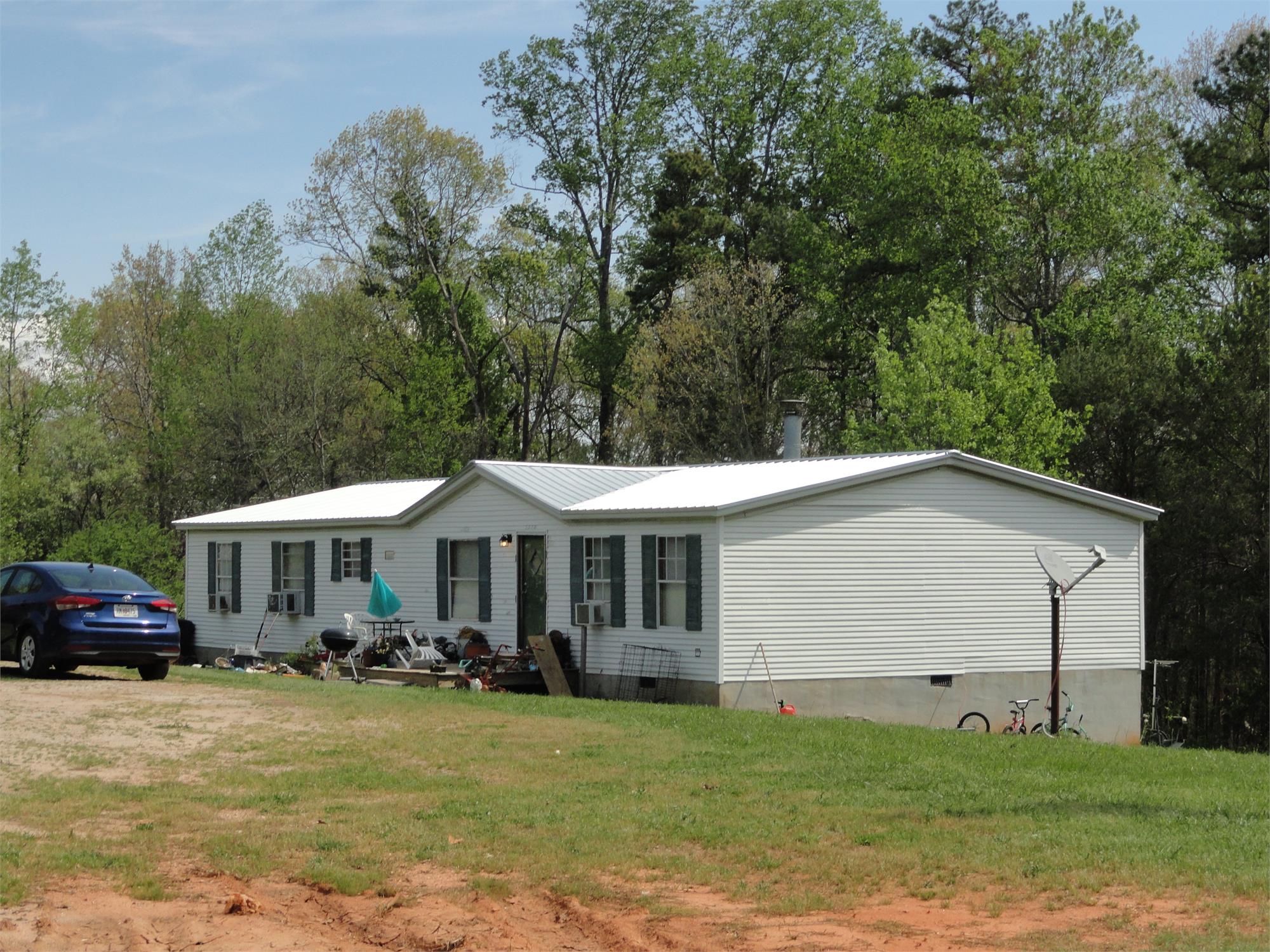 2050 Buckhorn Rd, Clarkesville, GA 30523-3970