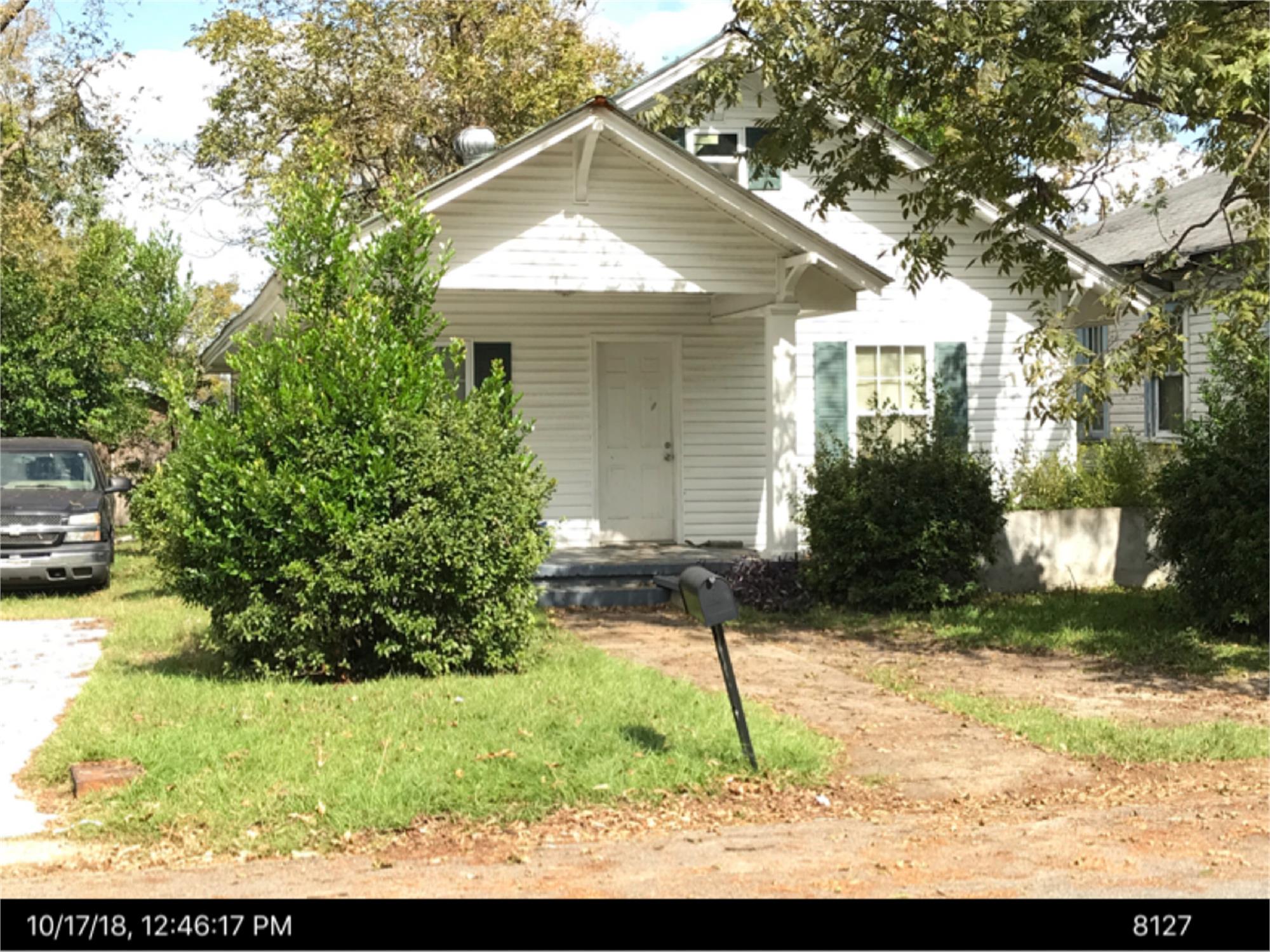 407 18th Ave E, Cordele, GA 31015-1642