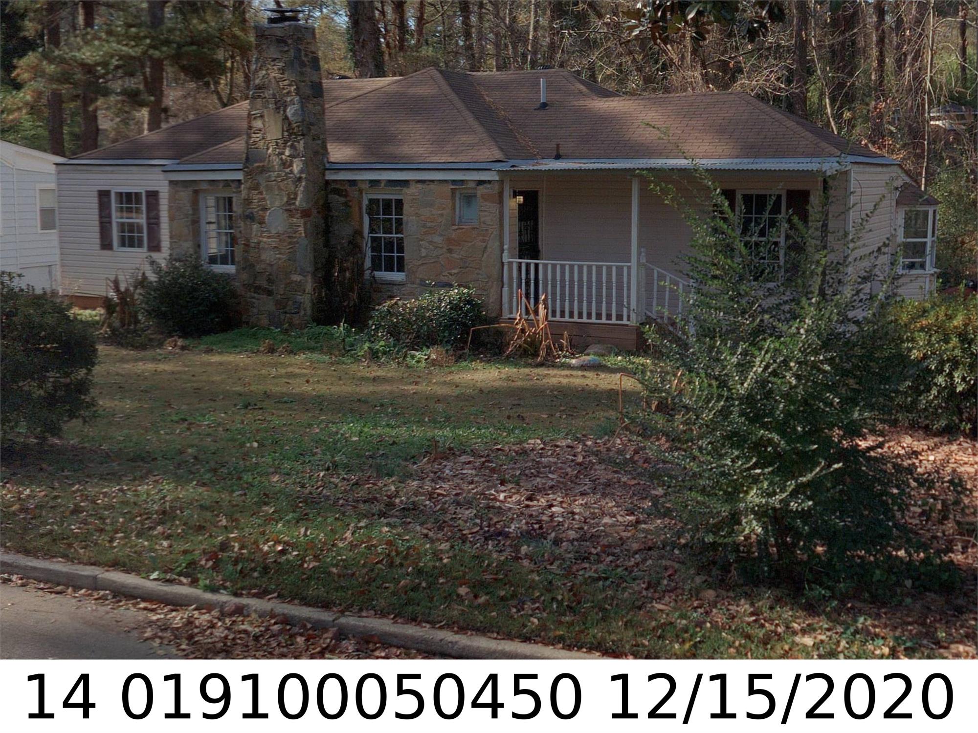 3417 Harris Dr, Atlanta, GA 30337-1601