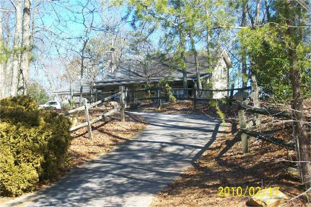 14 Country Ln Se, Cartersville, GA 30121-5257