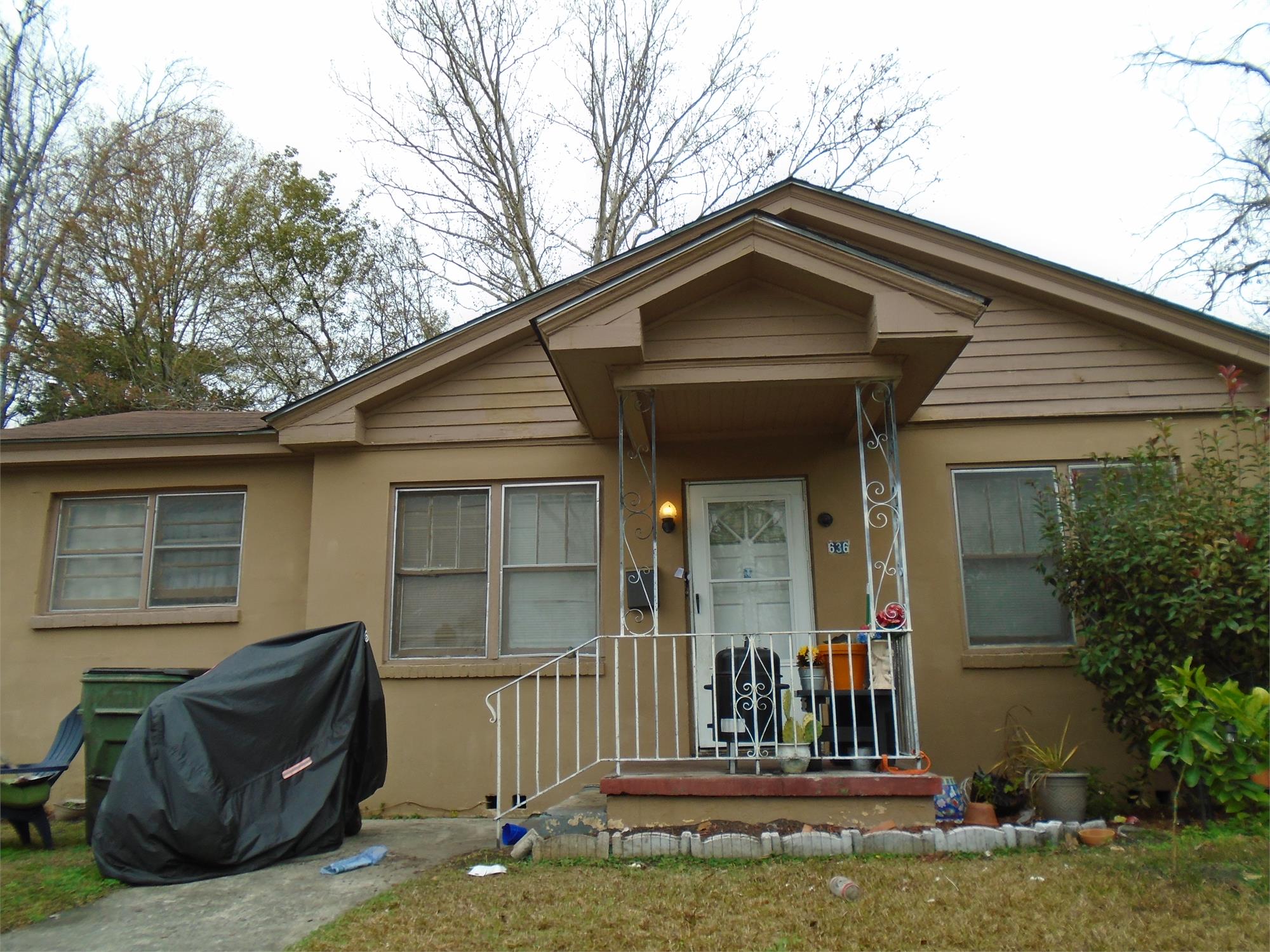 Photo 3