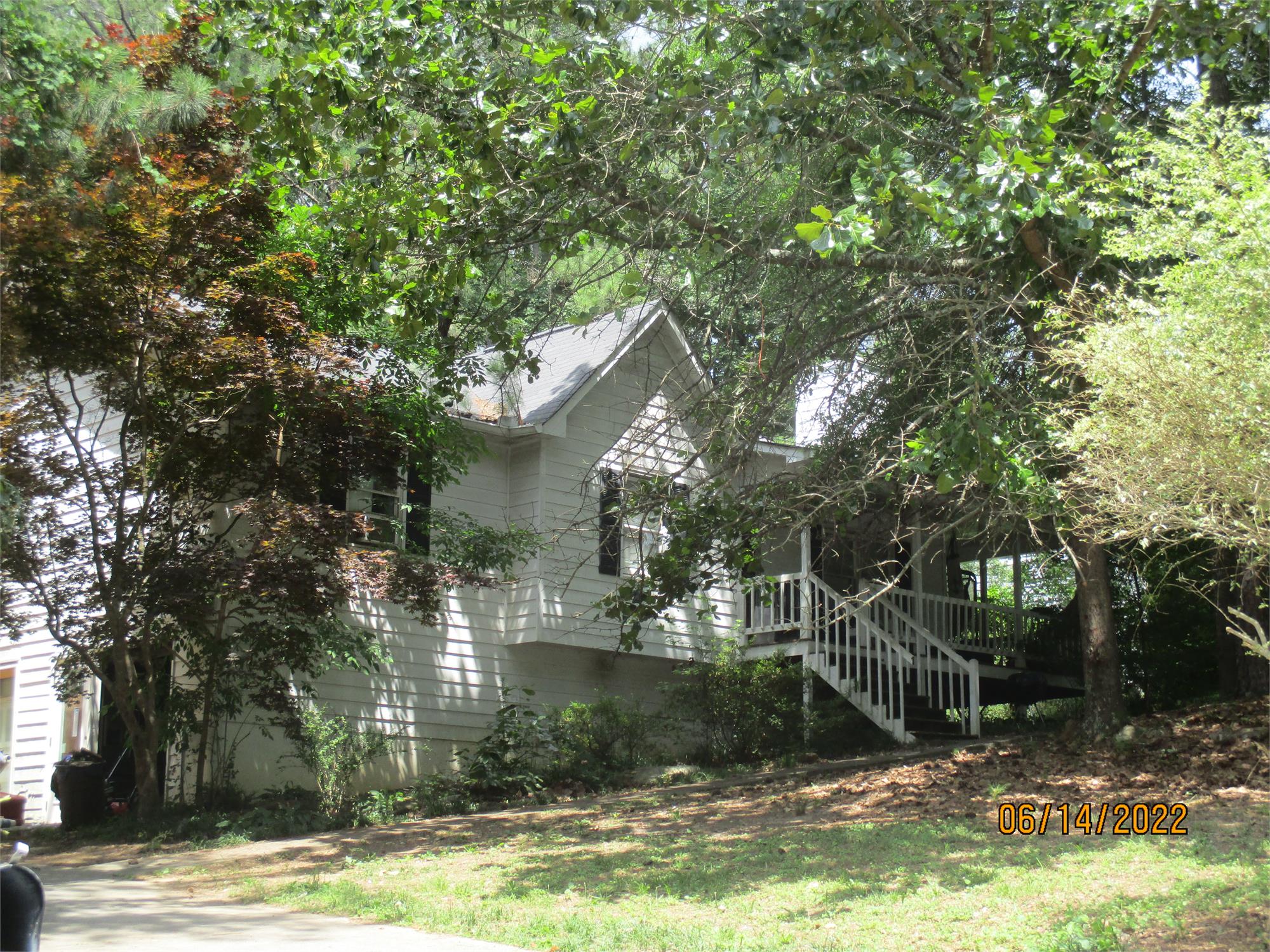 21 Earle Dr Se, Cartersville, GA 30121-5201