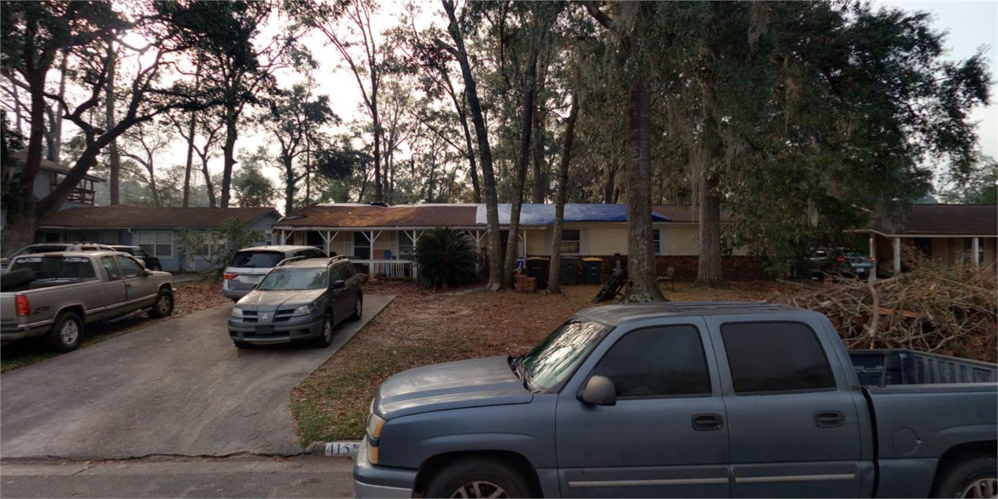 415 Willow Rd, Savannah, GA 31419-2635