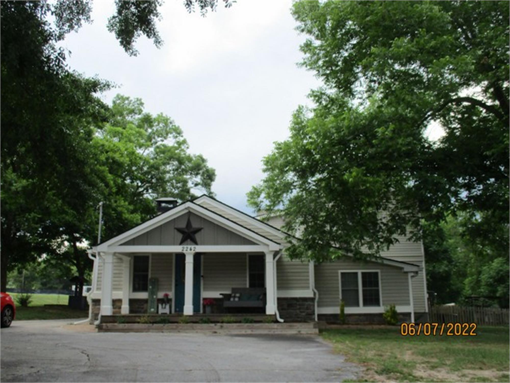 2242 Harbins Rd, Dacula, GA 30019-1602