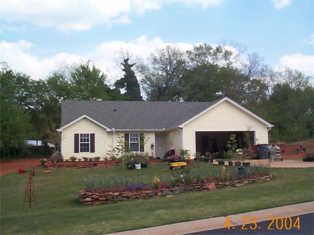 505 Stoney Creek Dr, Winder, GA 30680-7603