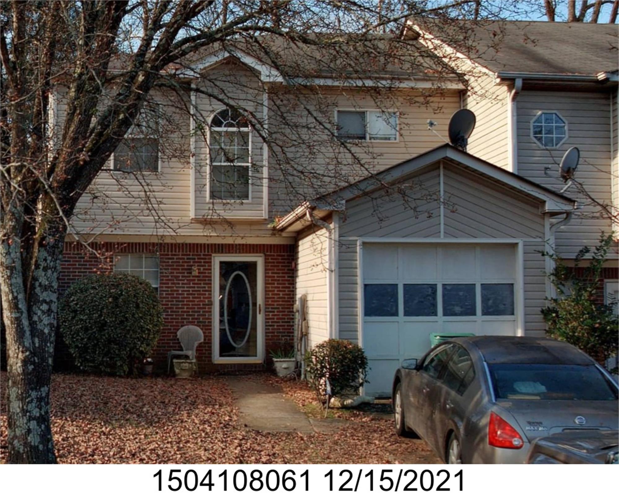 3777 Soapstone Rd, Decatur, GA 30034-6912