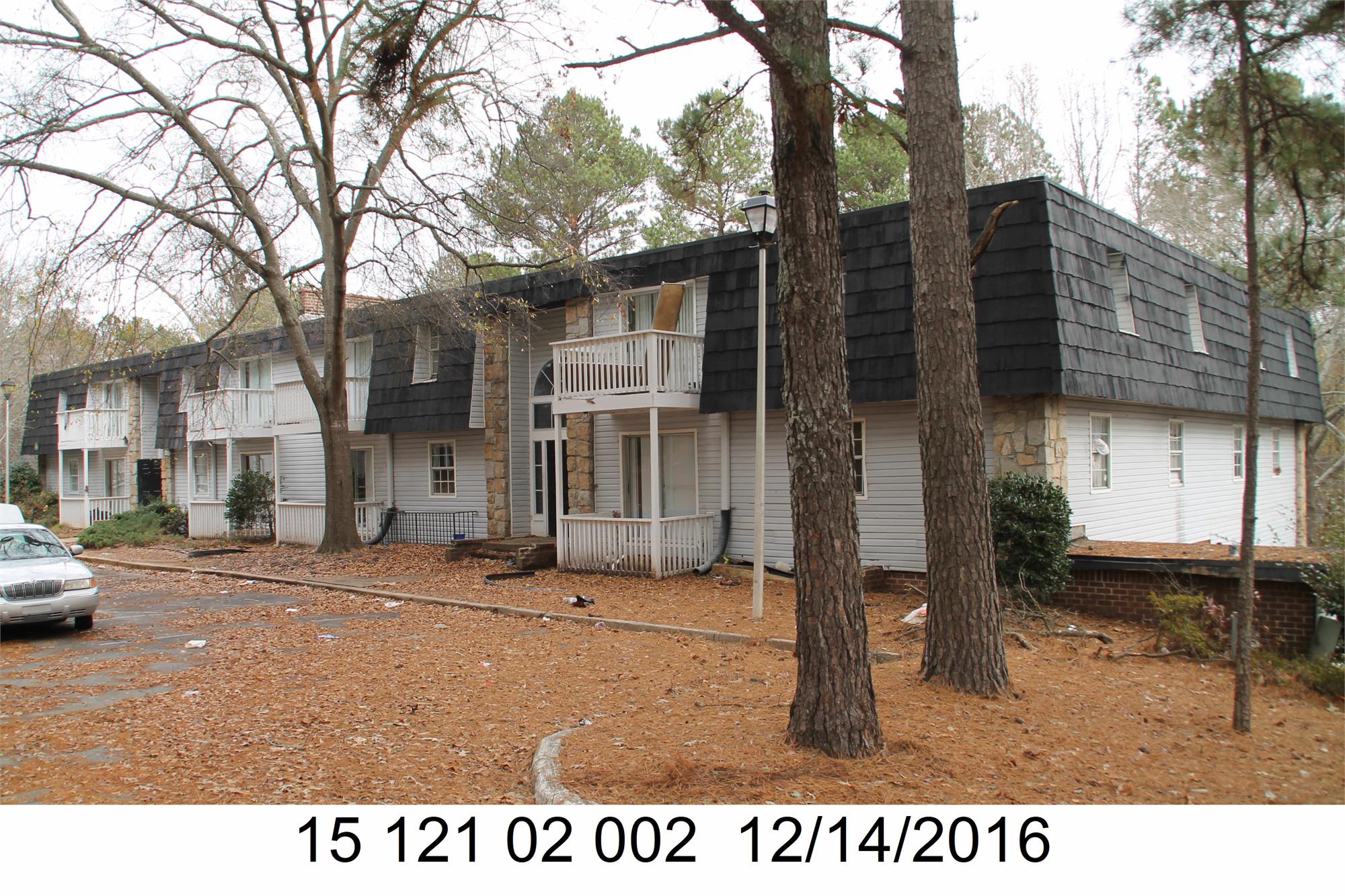 3000 Ember Dr, Decatur, GA 30034-1506
