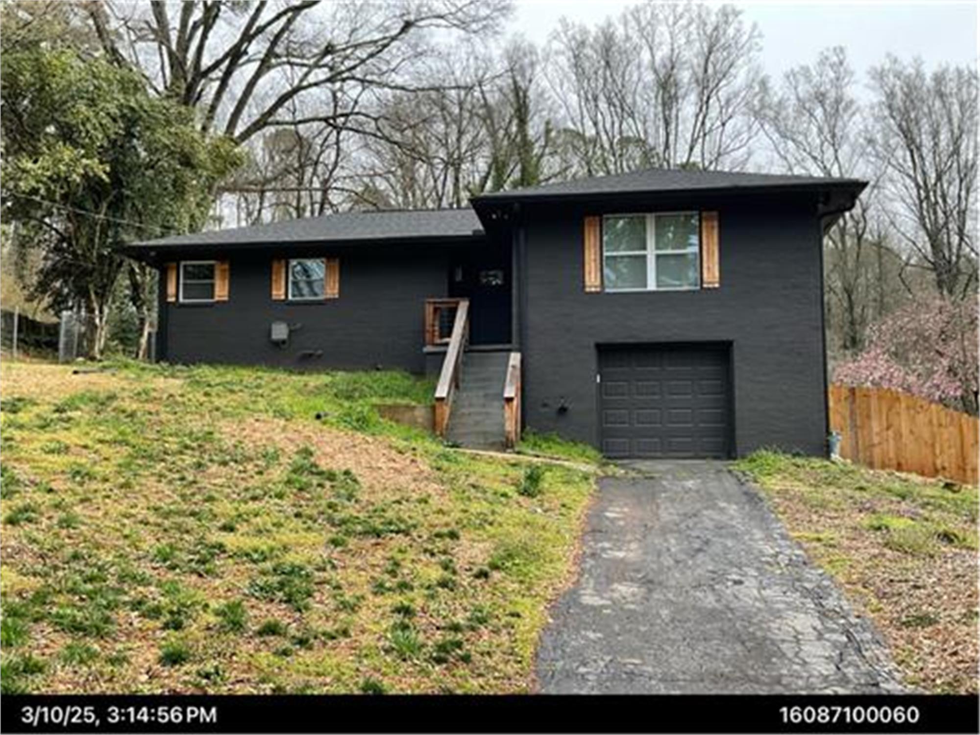 118 Dickson Ct Ne, Marietta, GA 30066-6068