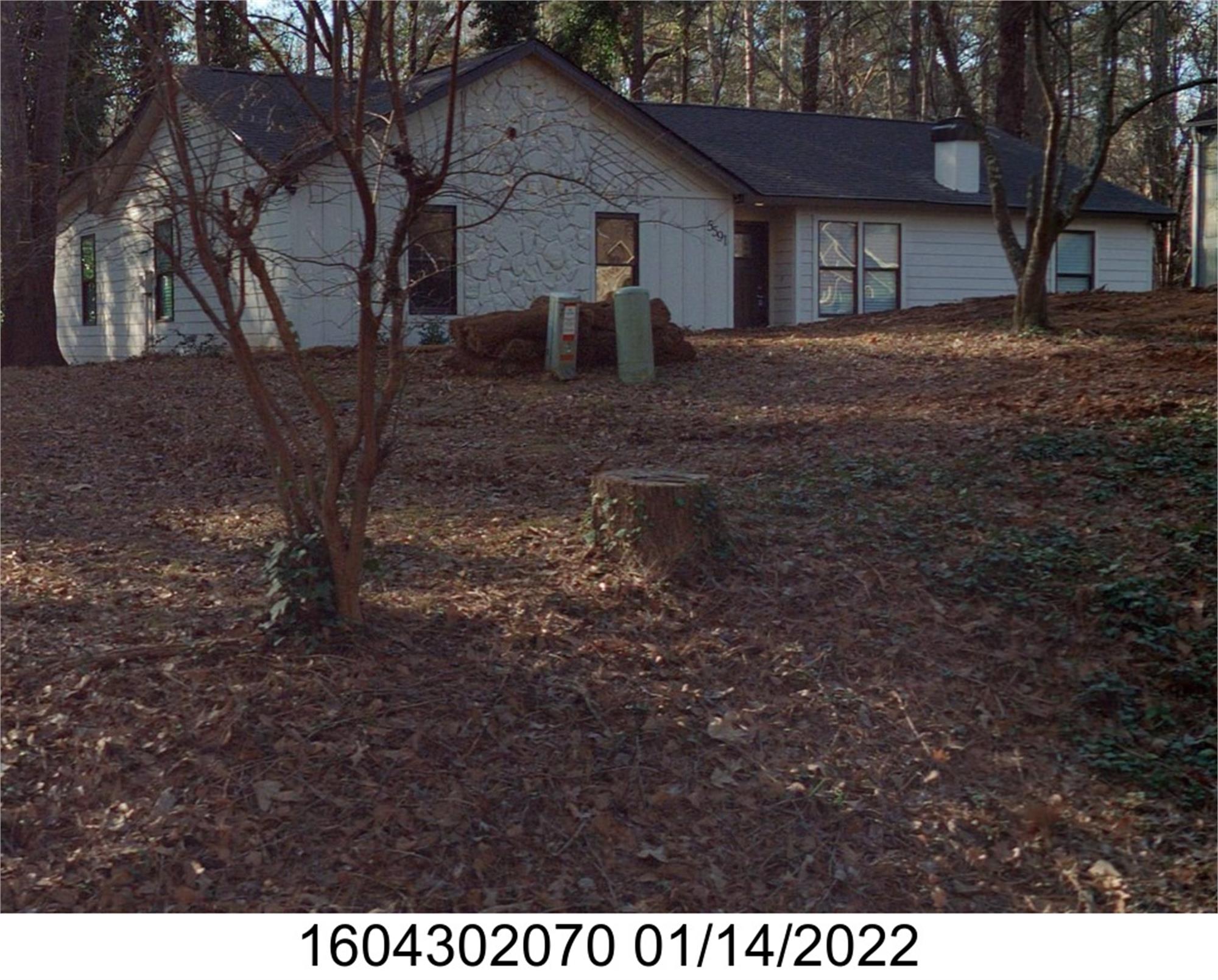 5591 Rock Springs Rd, Lithonia, GA 30038-1128