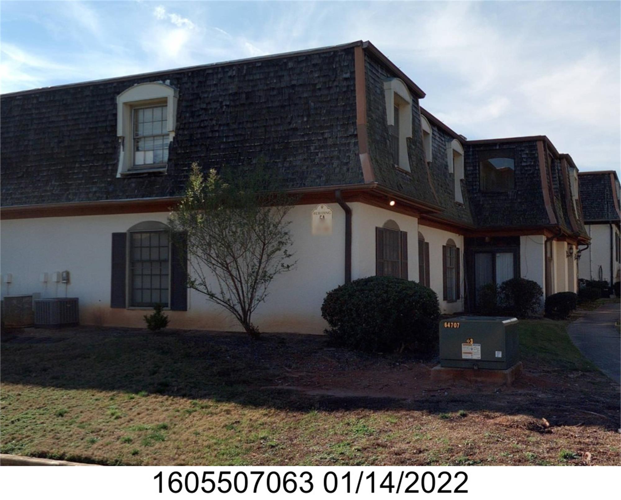 143 Rue Fontaine, Lithonia, GA 30038-1235