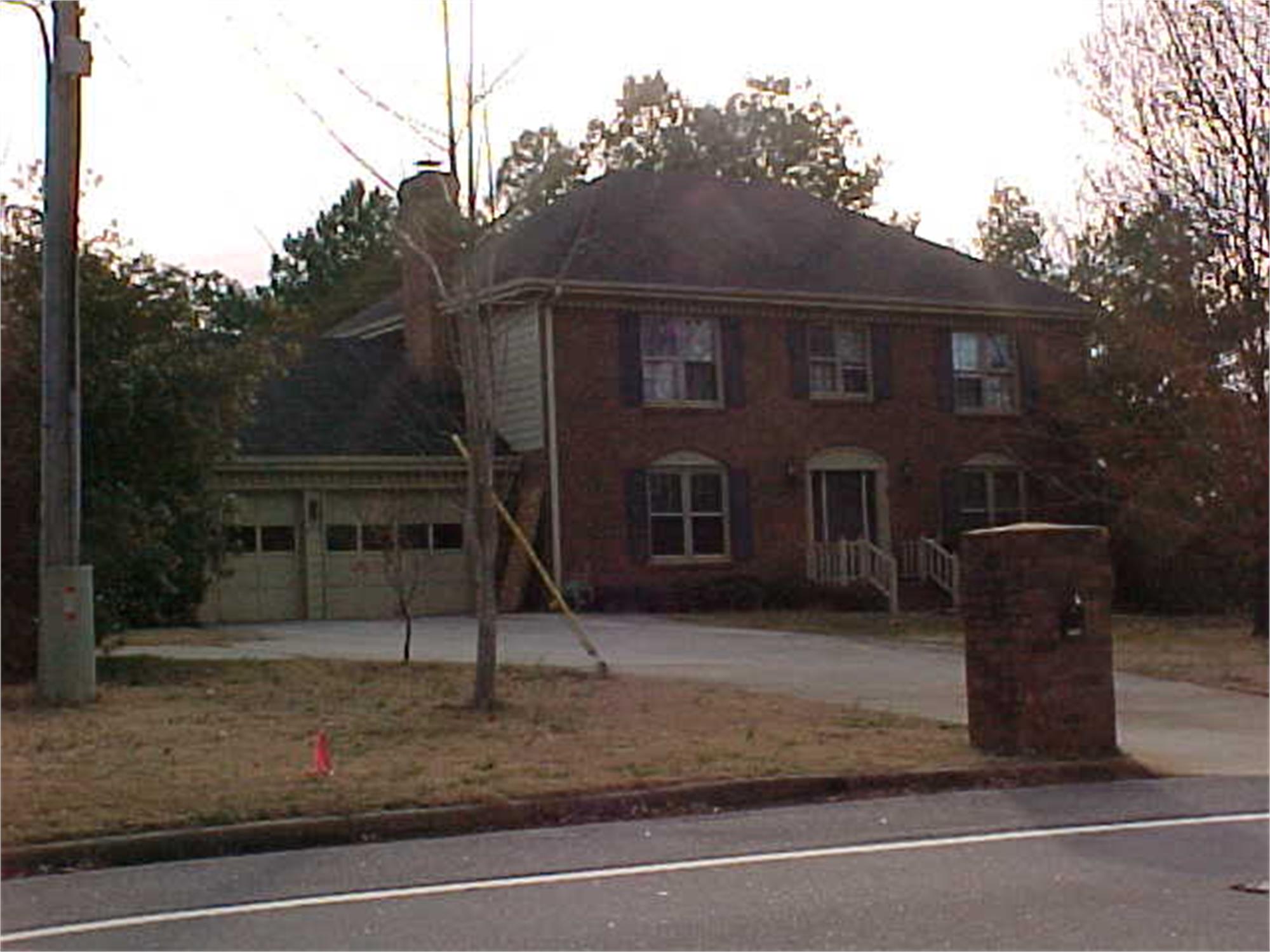 1710 Lake Lucerne Rd Sw, Lilburn, GA 30047-4534