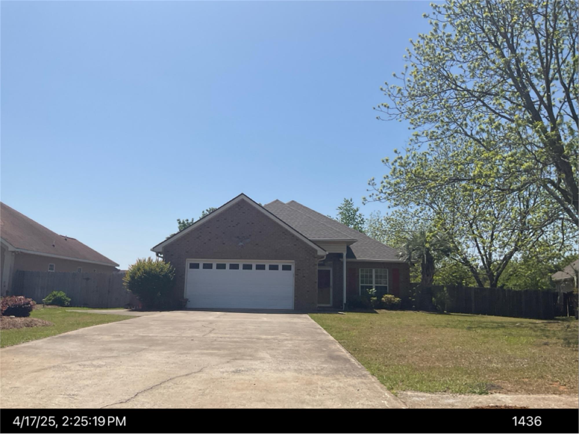 212 Carrington Ln, Centerville, GA 31028-8506