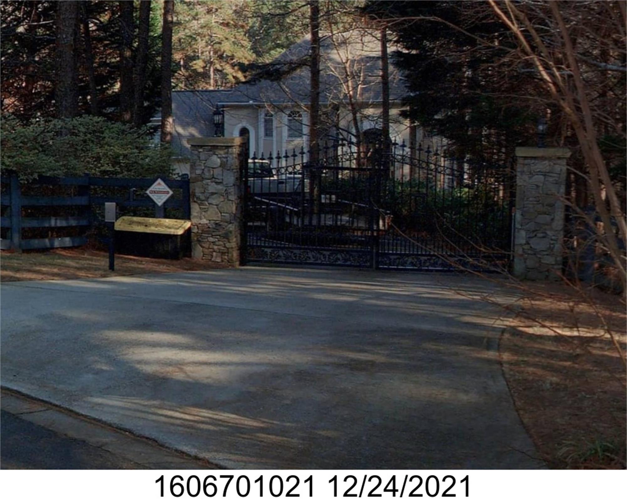 7 Hunt Valley Dr, Lithonia, GA 30058-6289