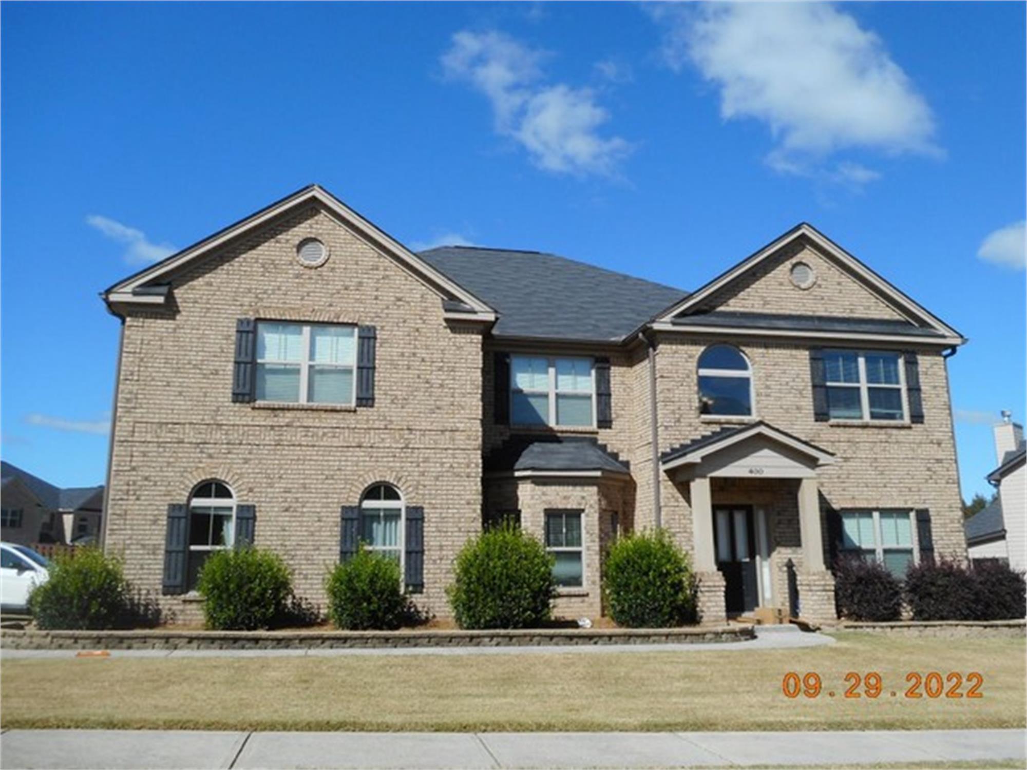 400 Little Carter Cv, Loganville, GA 30052-2136