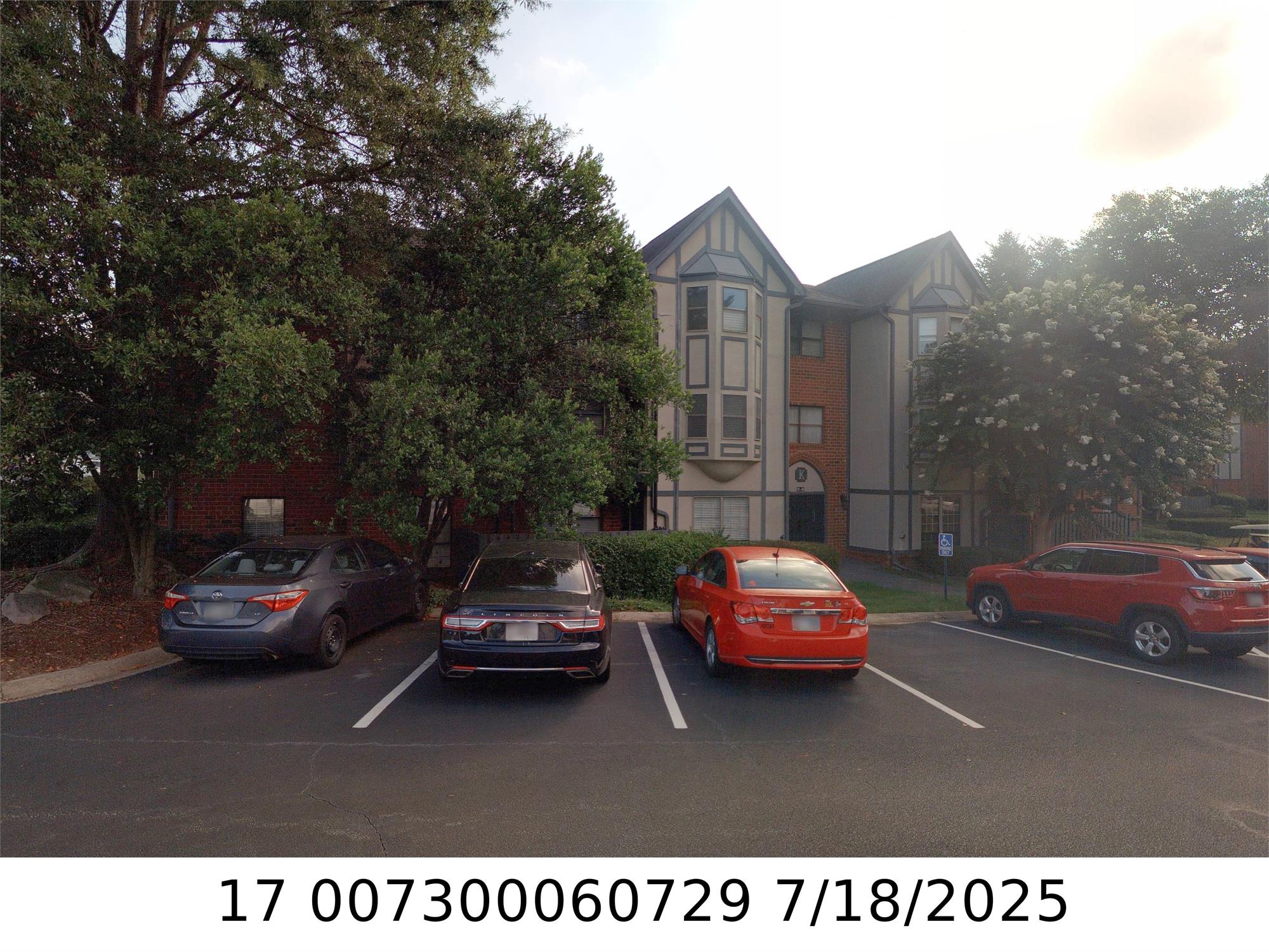 6851 Roswell Rd, Atlanta, GA 30328-2400