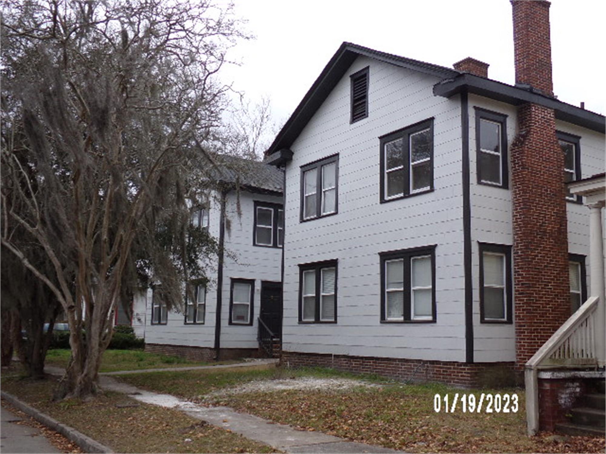 718 E 35th St, Savannah, GA 31401-8230