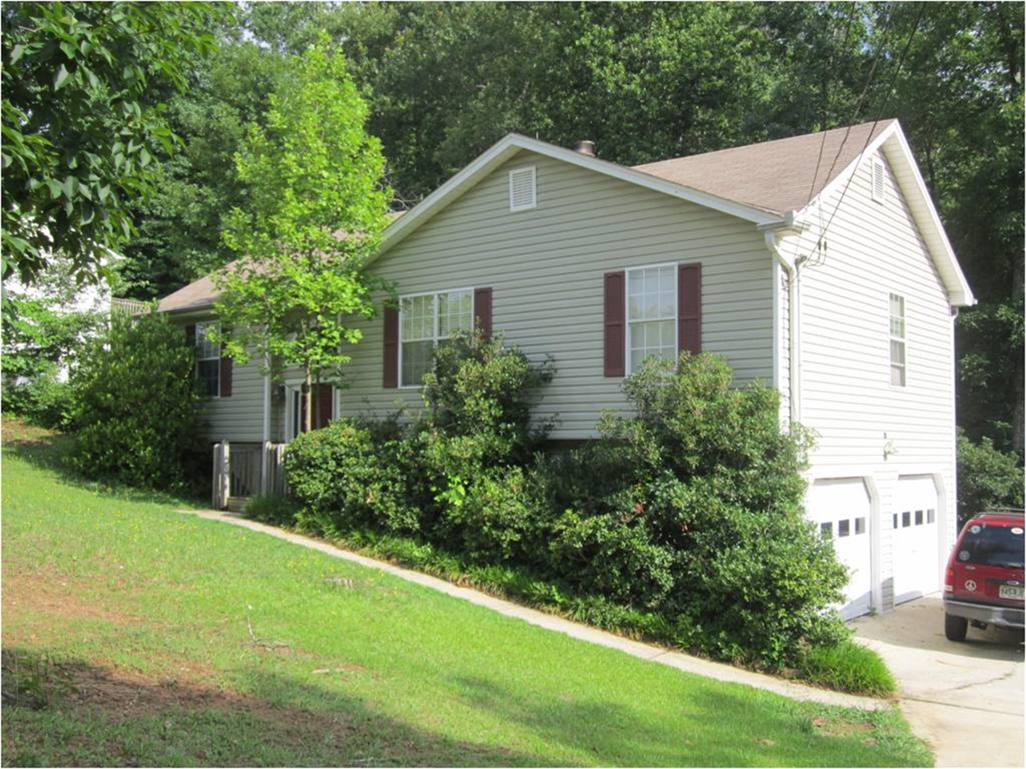 240 Cottonwood Loop, Dallas, GA 30132-2987