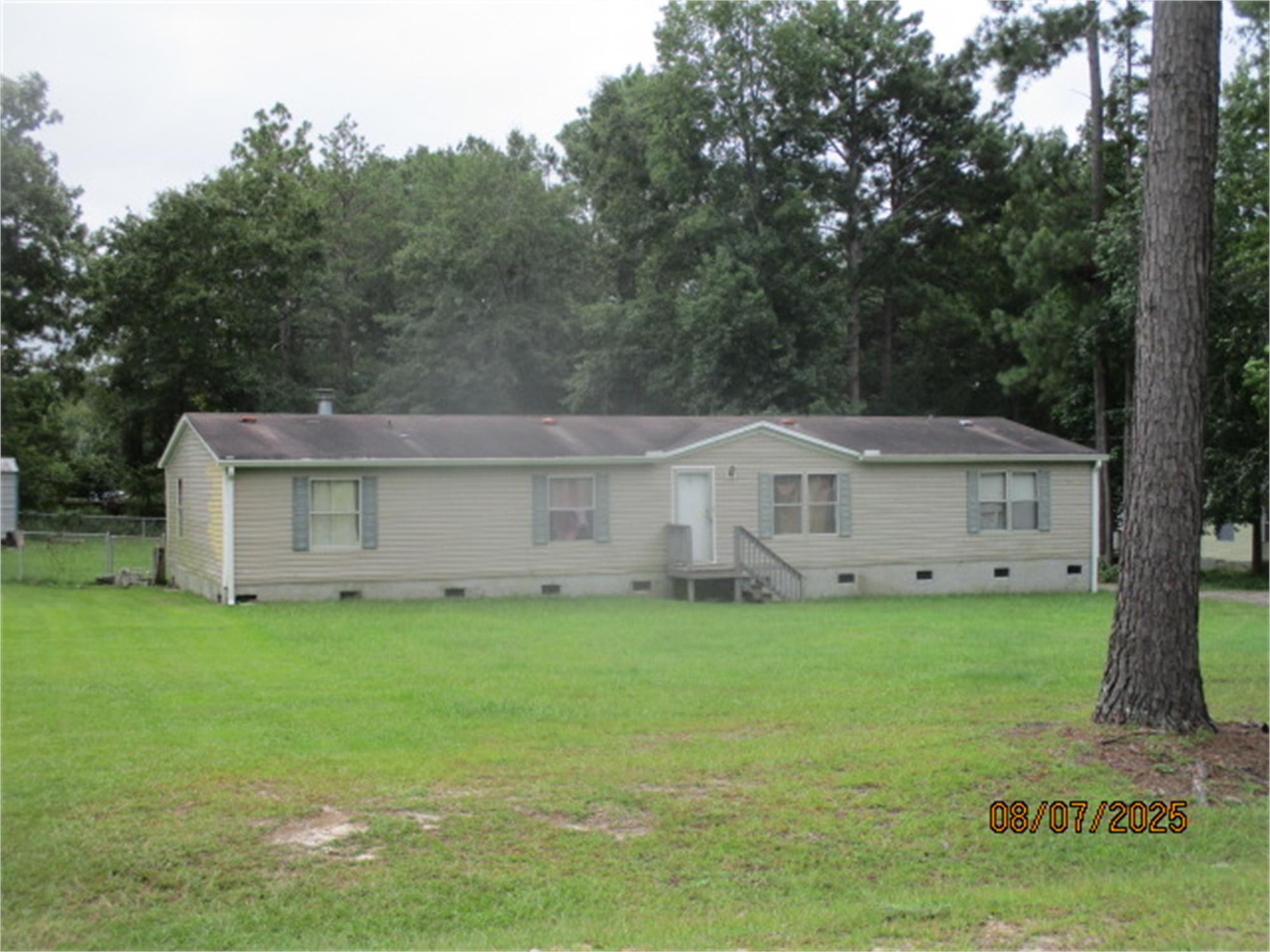 295 E Virginia Ln, Macon, GA 31217-2127