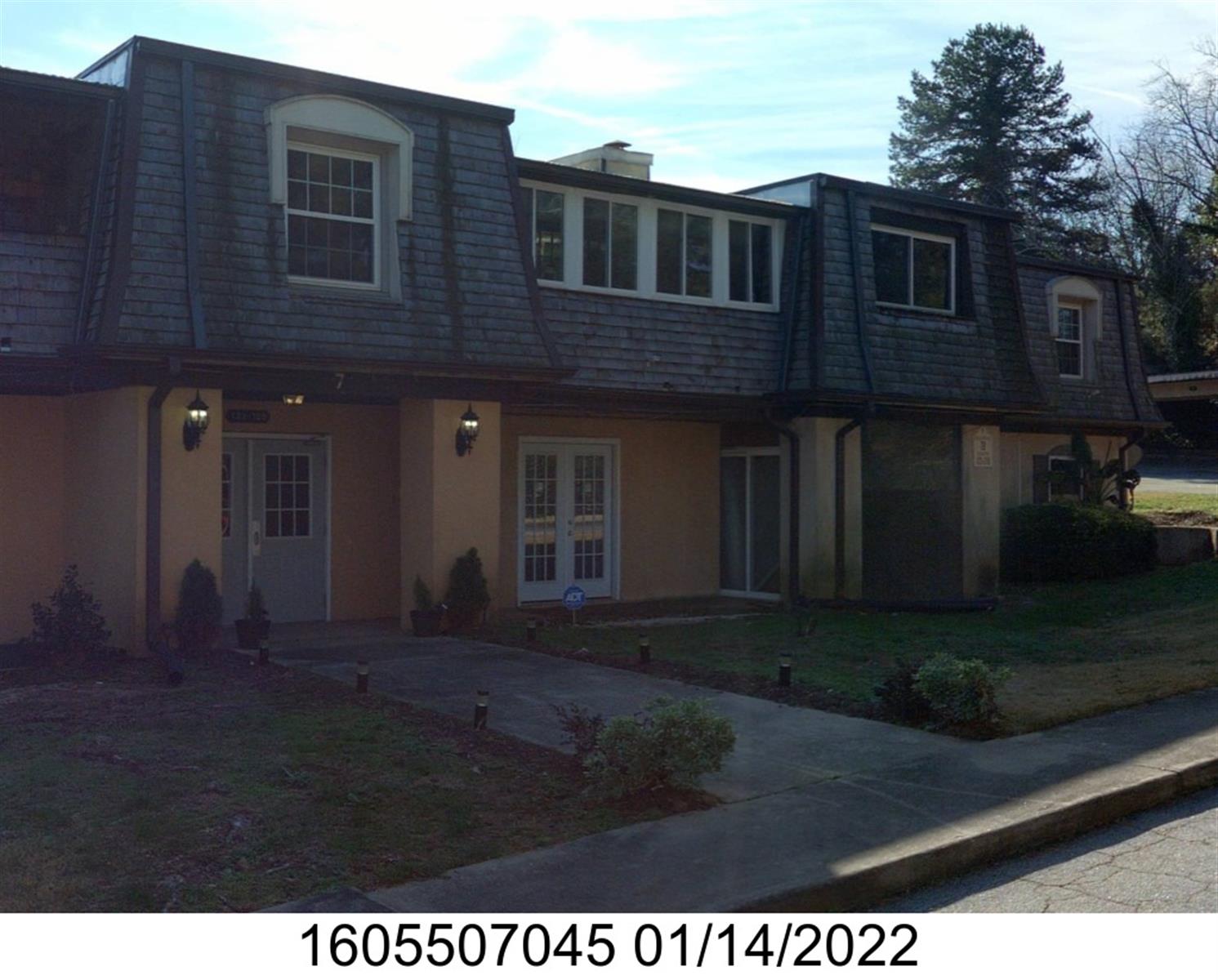 125 Rue Fontaine, Lithonia, GA 30038-1231