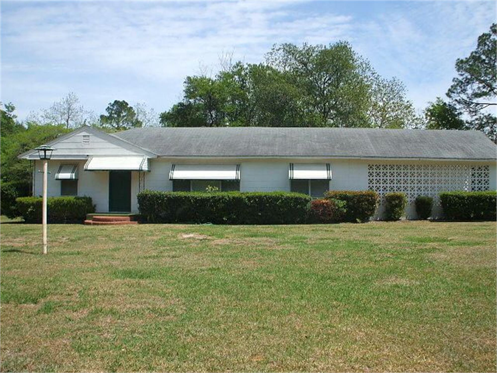 712 Vallotton Dr, Valdosta, GA 31601-3344