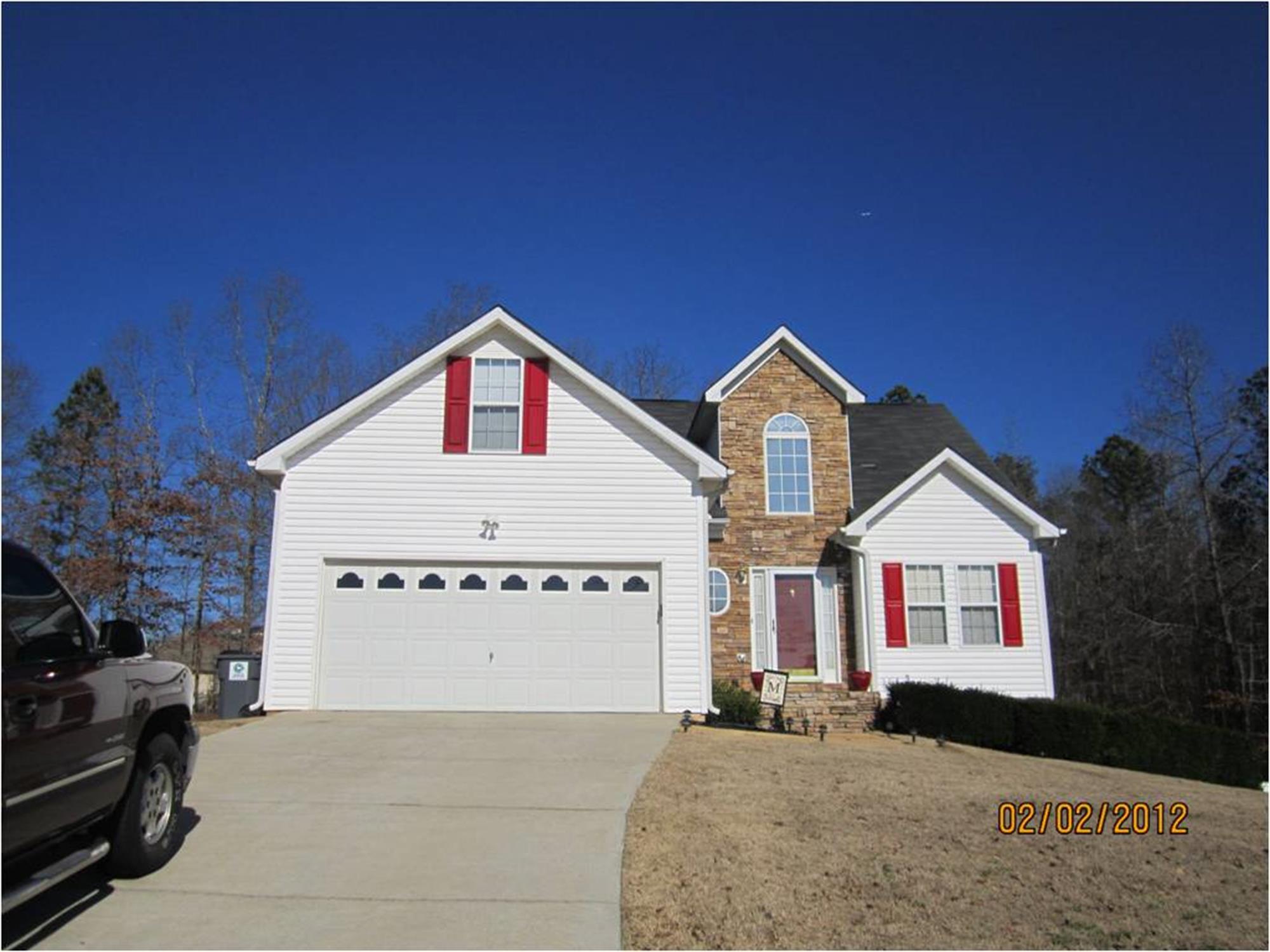 5 Starlyn Trce, Hiram, GA 30141-5880