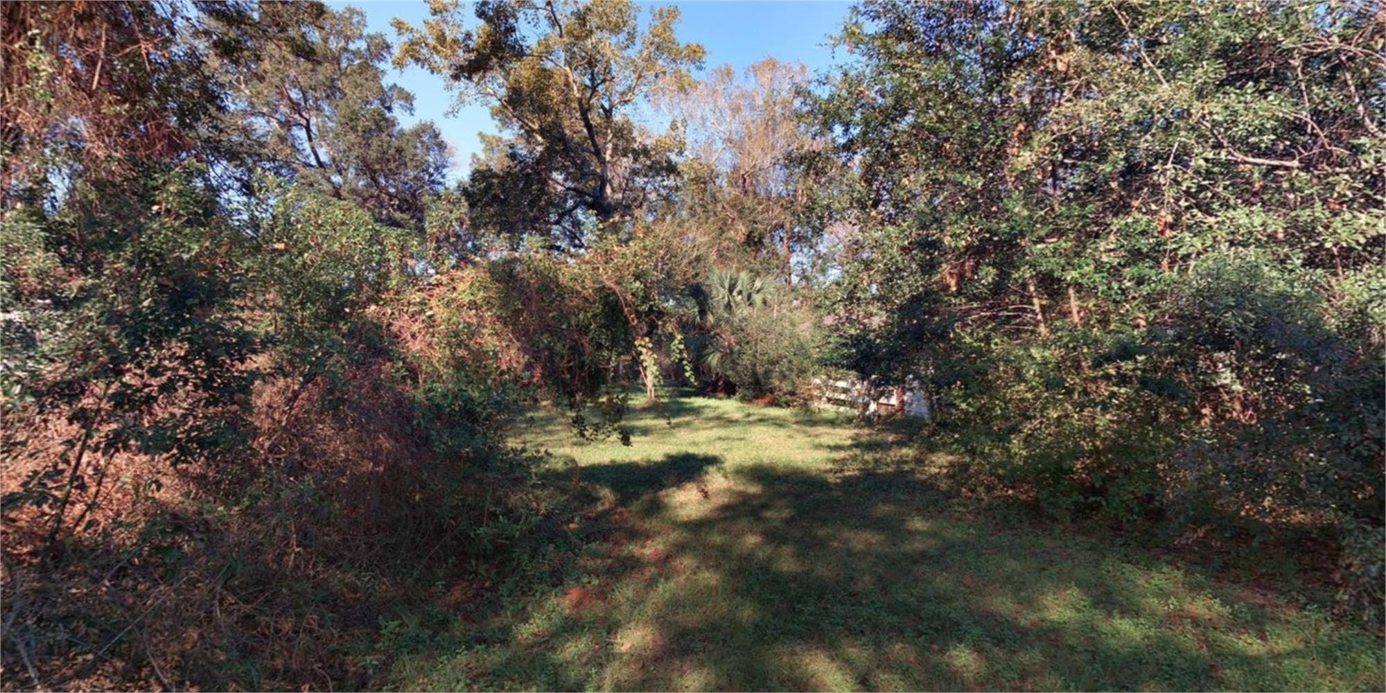 104 Goebel Ave, Savannah, GA 31404-1202