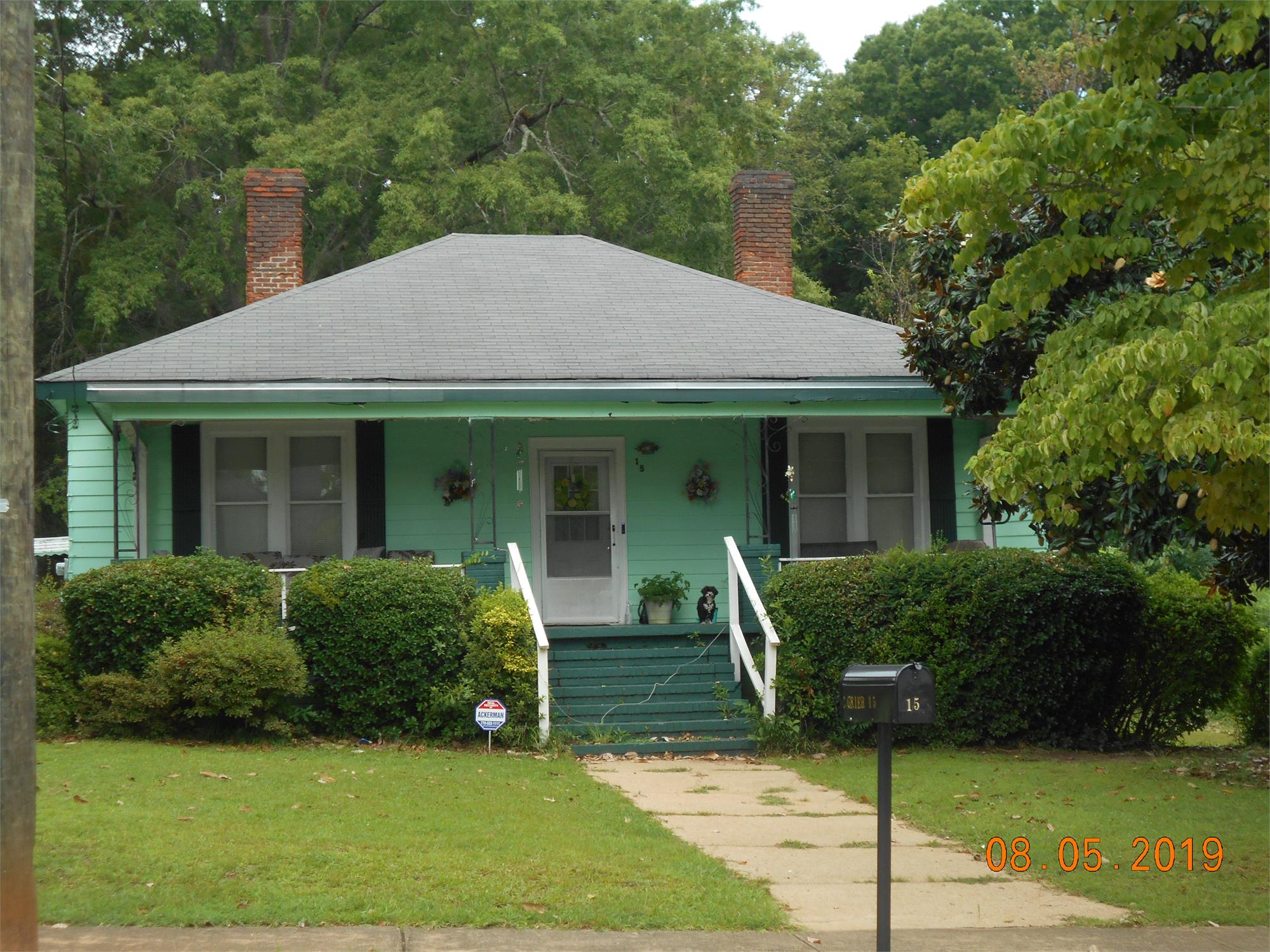 15 Barnard Ave, Lagrange, GA 30241-2401