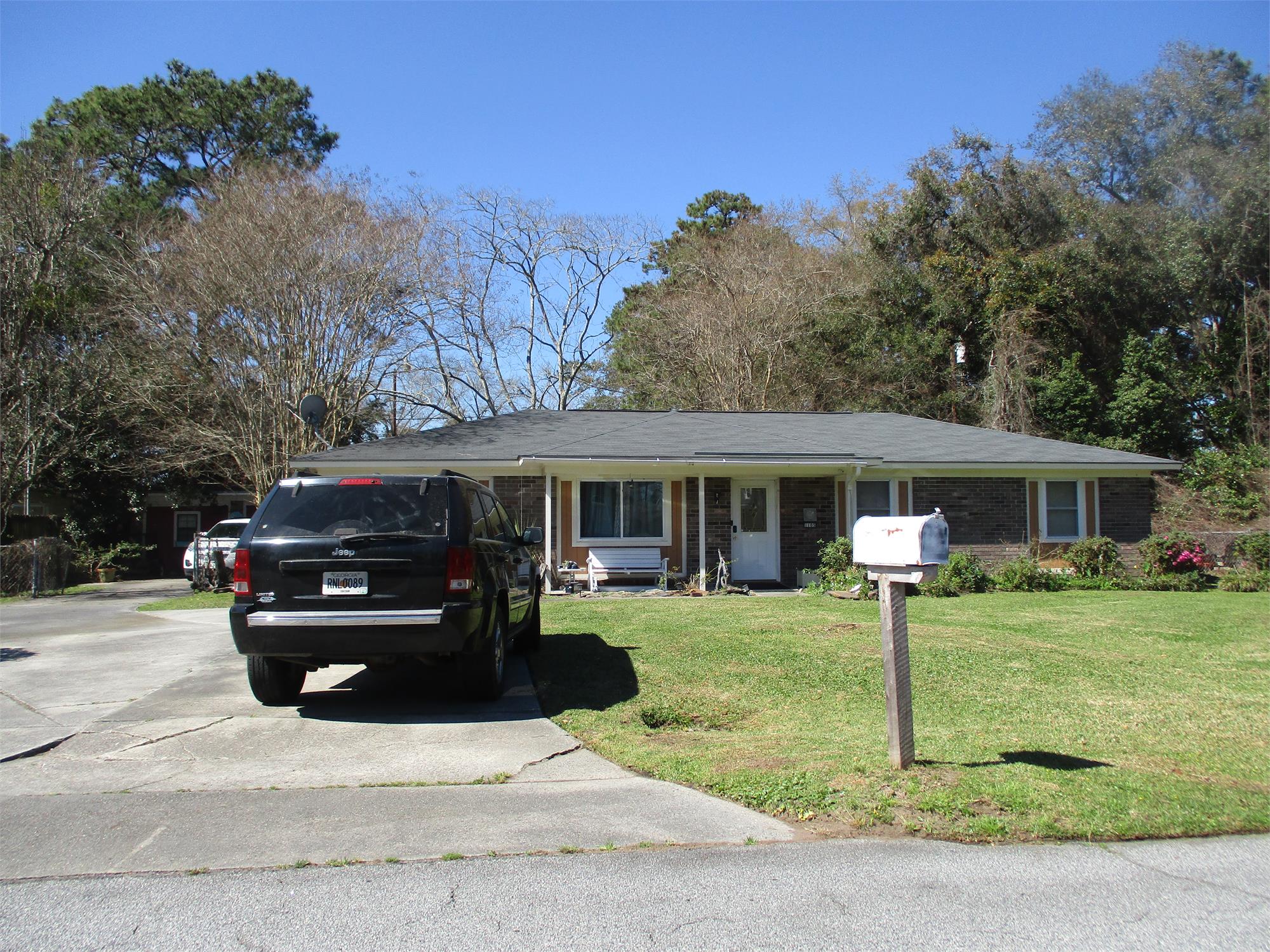 1105 Cheryl St, Savannah, GA 31410-1835